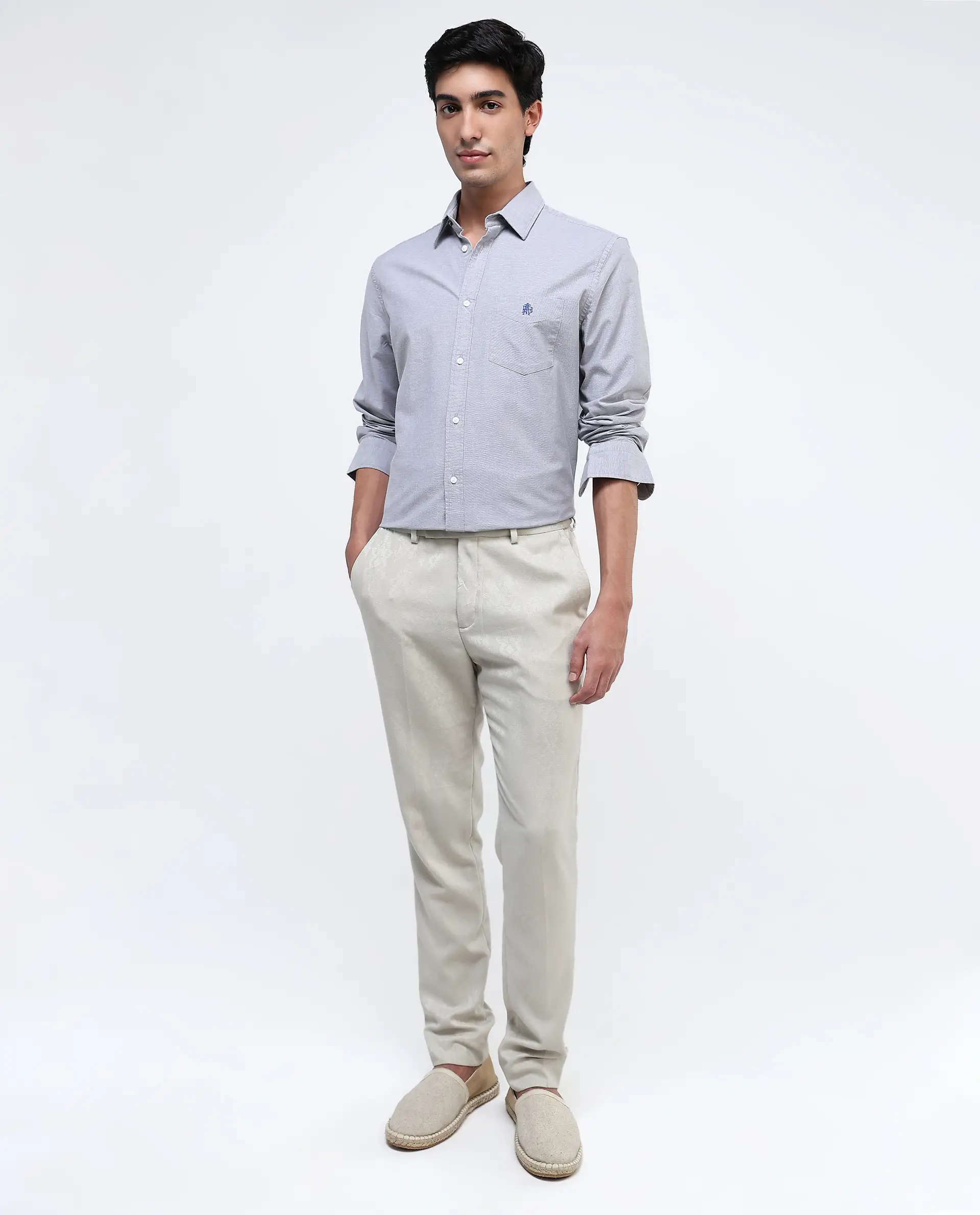 Rare Rabbit Men's Oxob Grey Cotton Blend Plain Regular Fit Full Sleeve Collared Shirt - Image 2