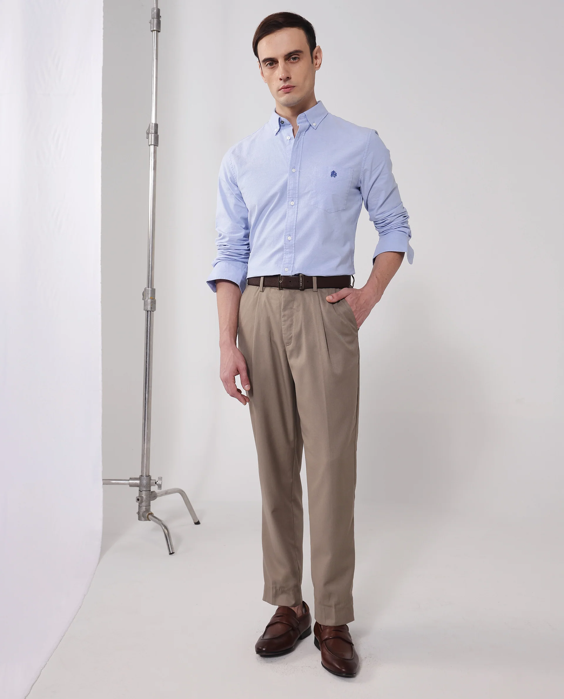 Rare Rabbit Men's Oxob Light Blue Cotton Blend Plain Regular Fit Full Sleeve Collared Shirt - Image 2