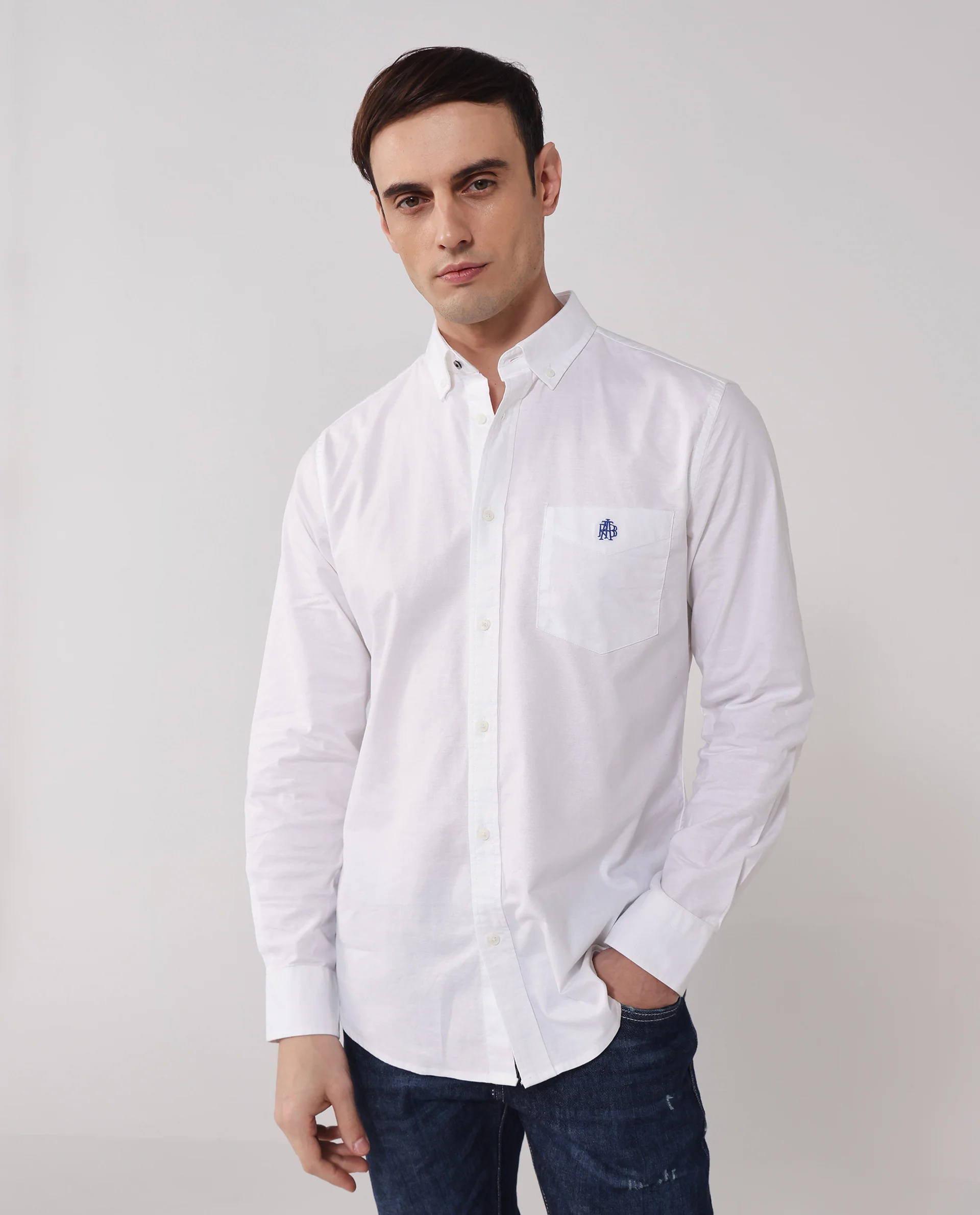 Rare Rabbit Men's Oxob White Cotton Plain Regular Fit Full Sleeve Collared Shirt