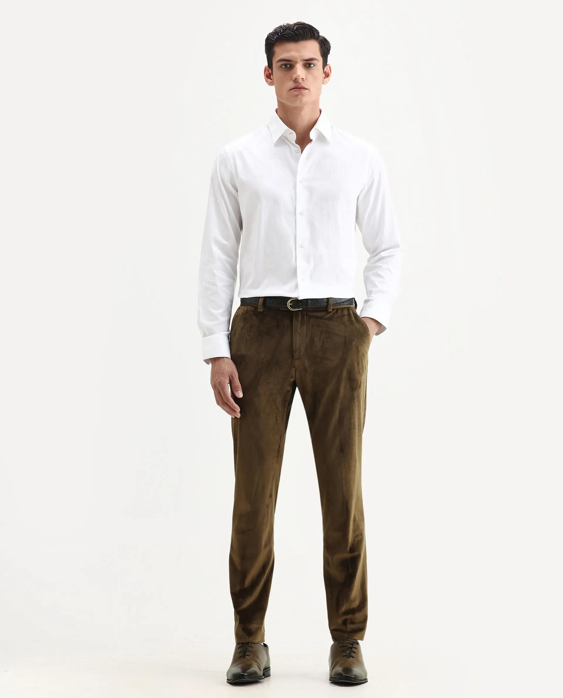 Rare Rabbit Men's Ozzy Olive Velvet Plain Slim Fit Trouser