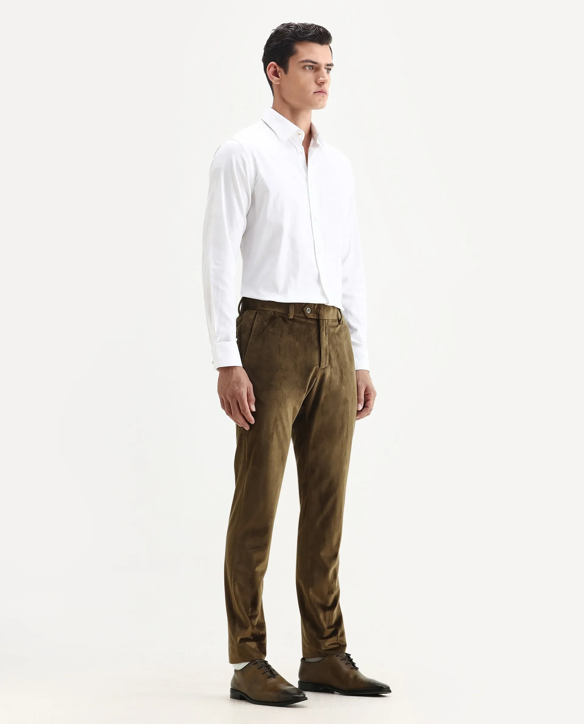 Rare Rabbit Men's Ozzy Olive Velvet Plain Slim Fit Trouser - Image 5