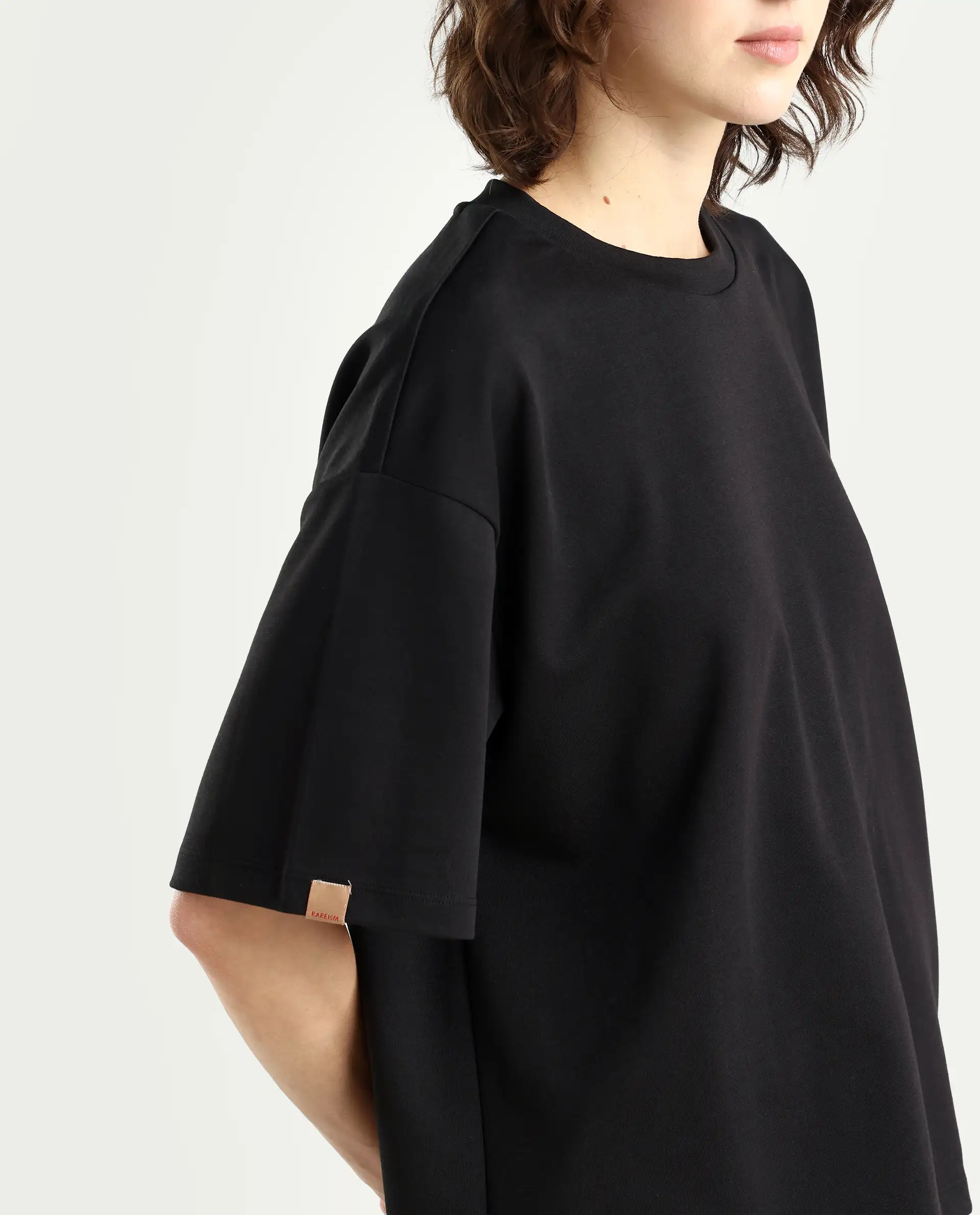 Rareism Women's Pach Black Polyester Blend Crew Neck Plain Relaxed Fit T-Shirt - Image 3