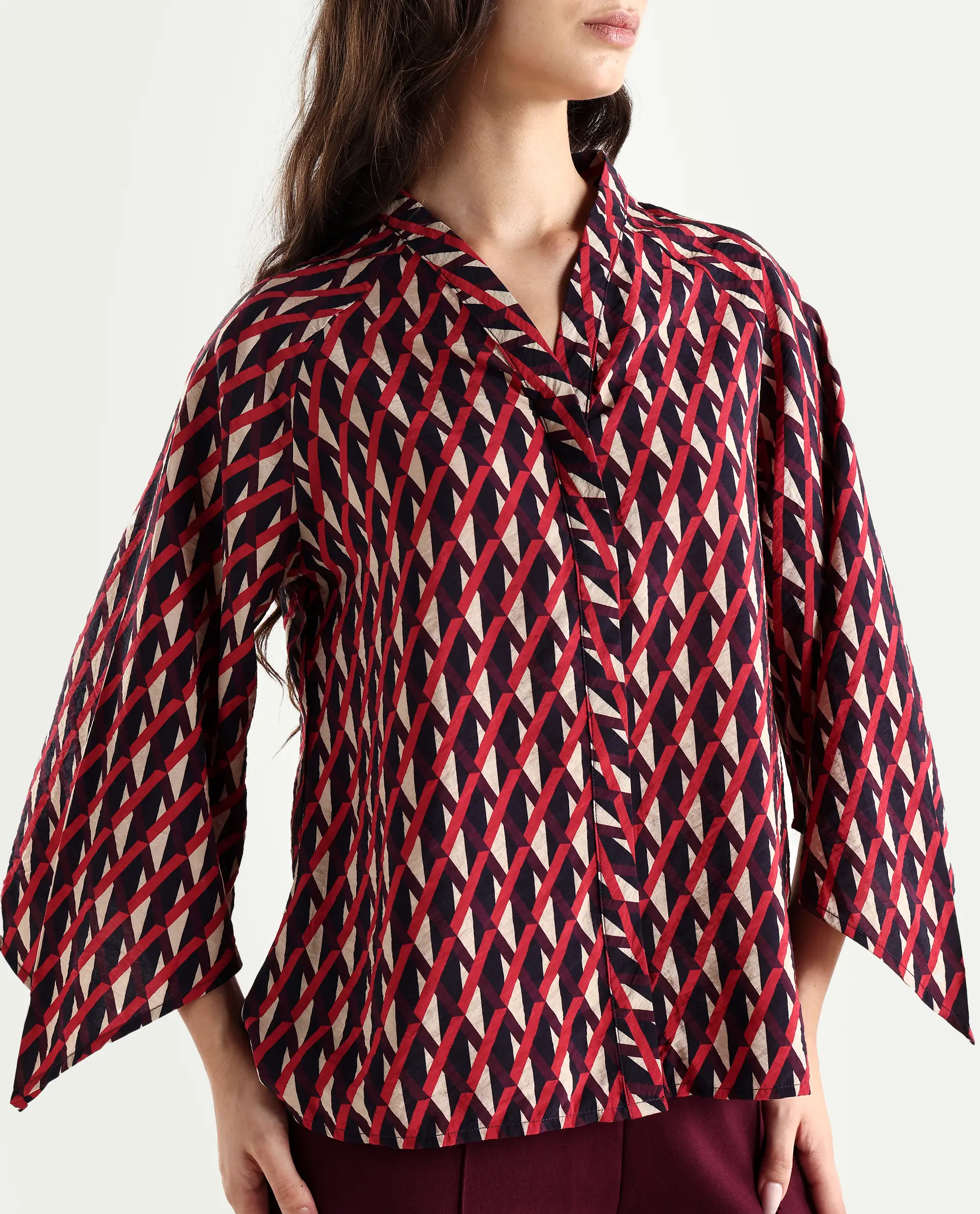 Rareism Women's Palin Dark Multi Nylon Blend V-Neck Geometric Print Raglan Sleeve Regular Fit Top - Image 3