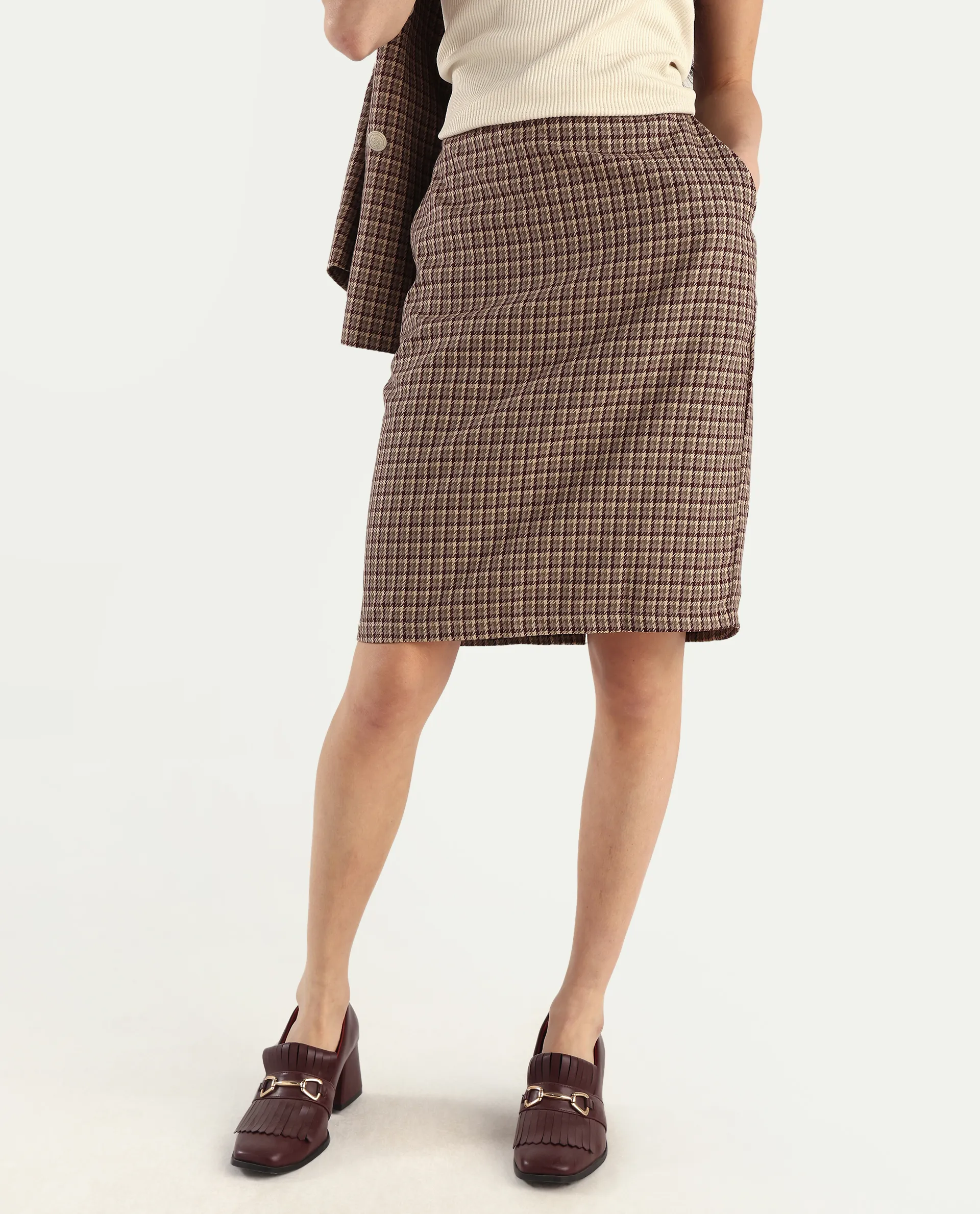 Rareism Women's Paltiu Brown Cotton Blend Checked Mini Regular Fit Skirt - Image 3