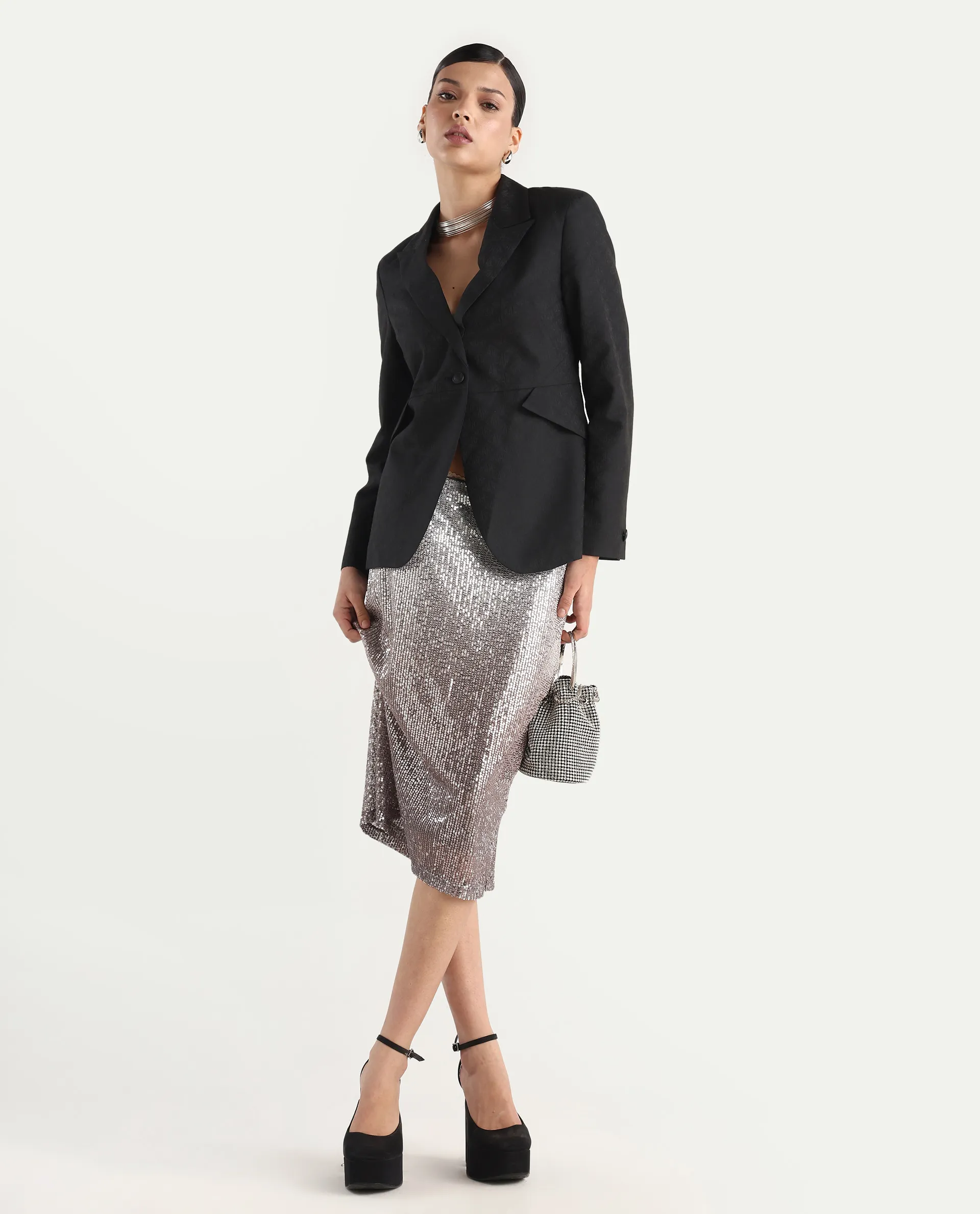 Rareism Women's Palui Black Polyester Lapel Neck Plain Regular Fit Blazer - Image 2