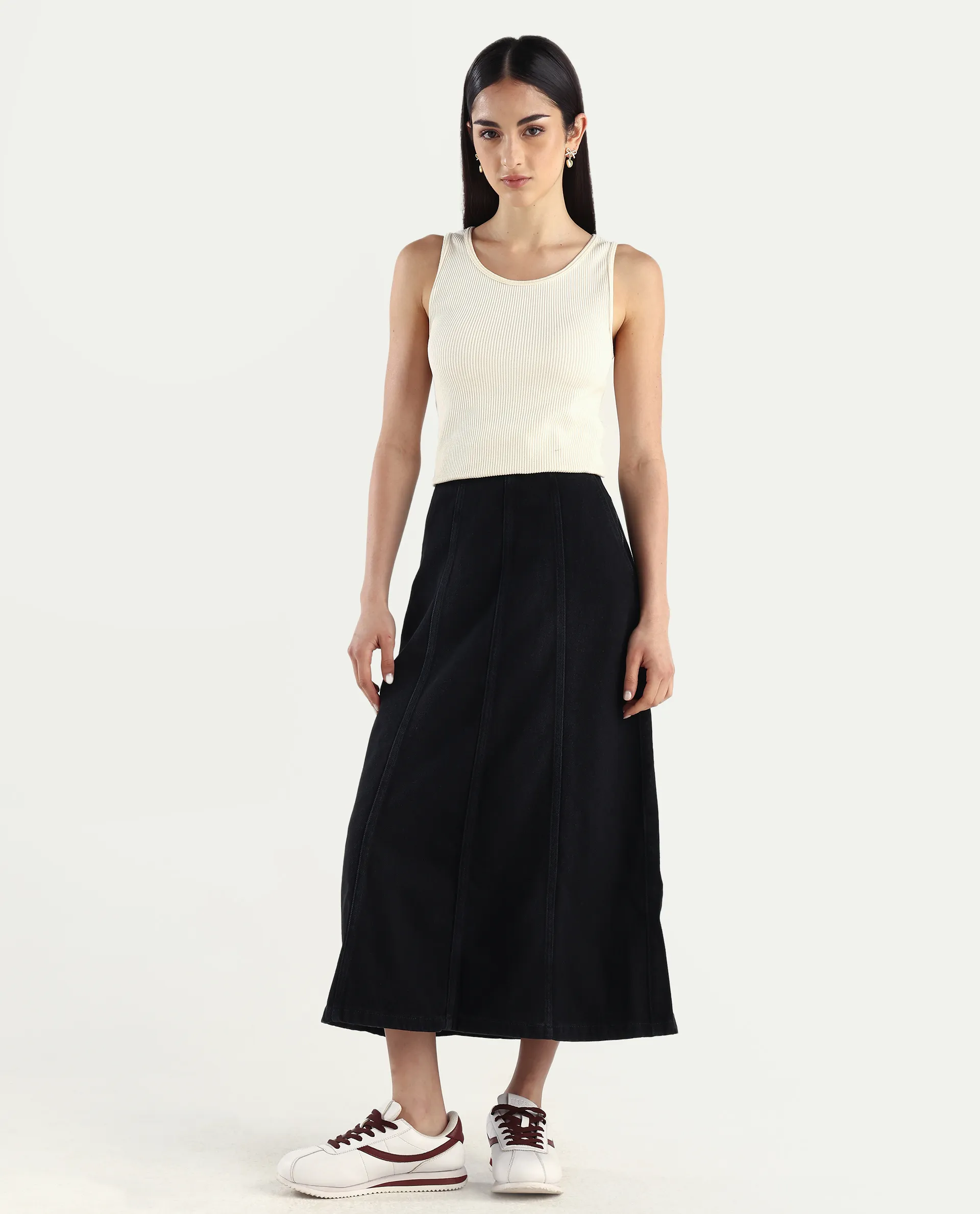 Rareism Women's Parrow Black Cotton Plain Midi Flared Skirt - Image 3