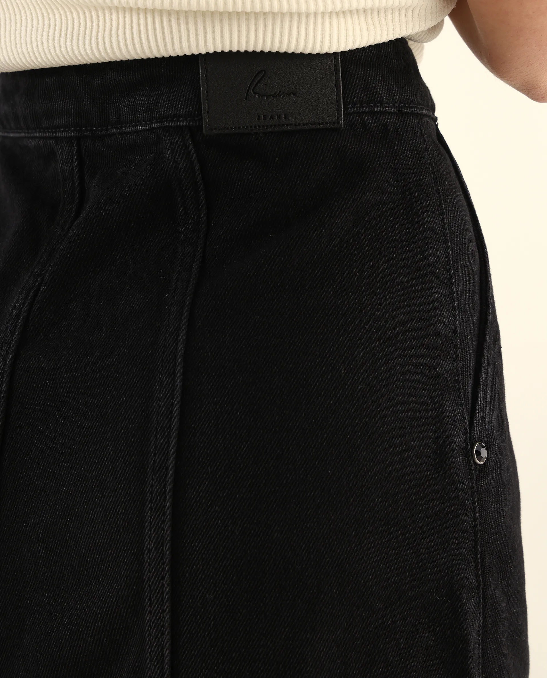 Rareism Women's Parrow Black Cotton Plain Midi Flared Skirt - Image 4