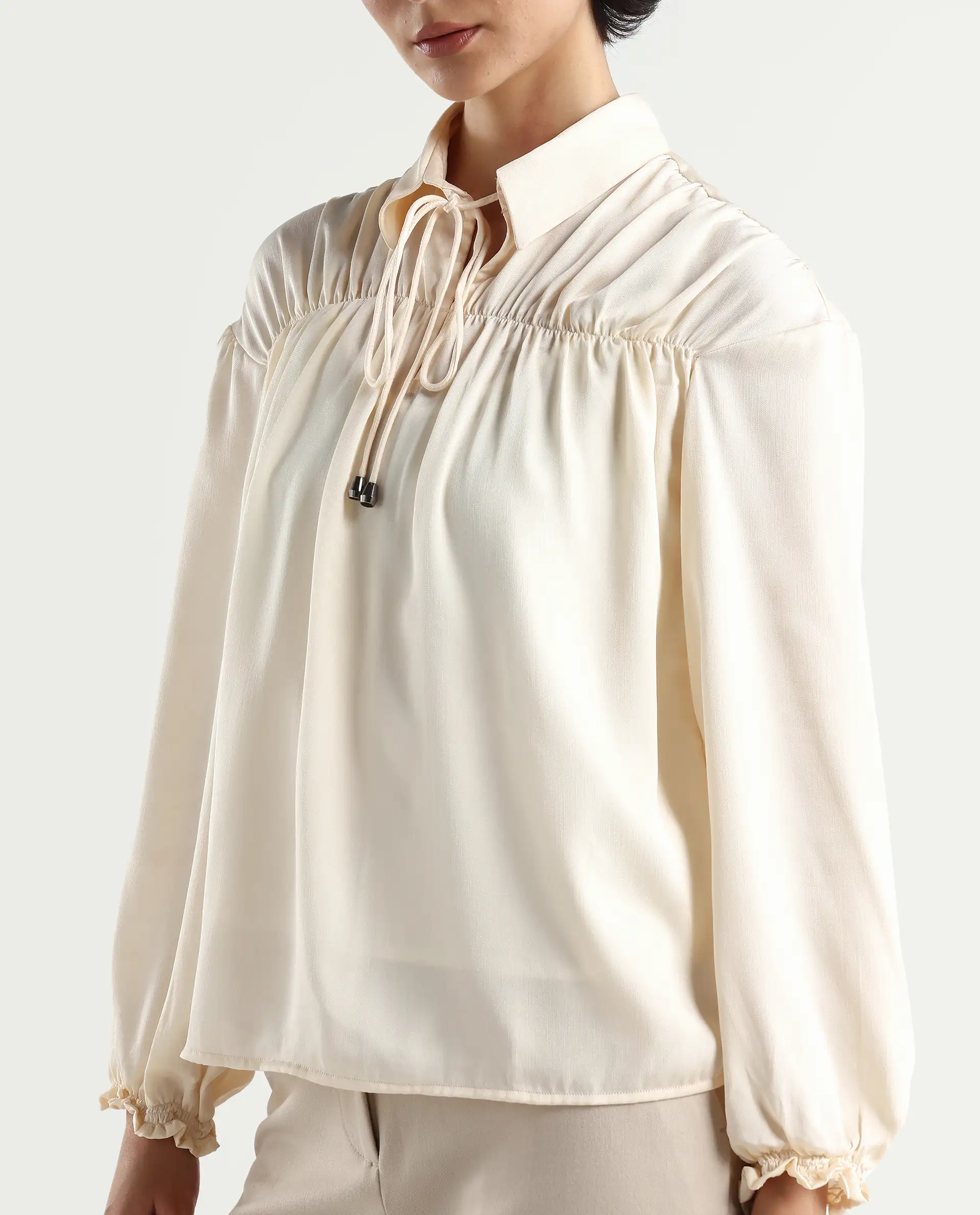 Rareism Women's Paxo Offwhite Polyester Blend Tie-Up Neck Plain Regular Fit Top - Image 4