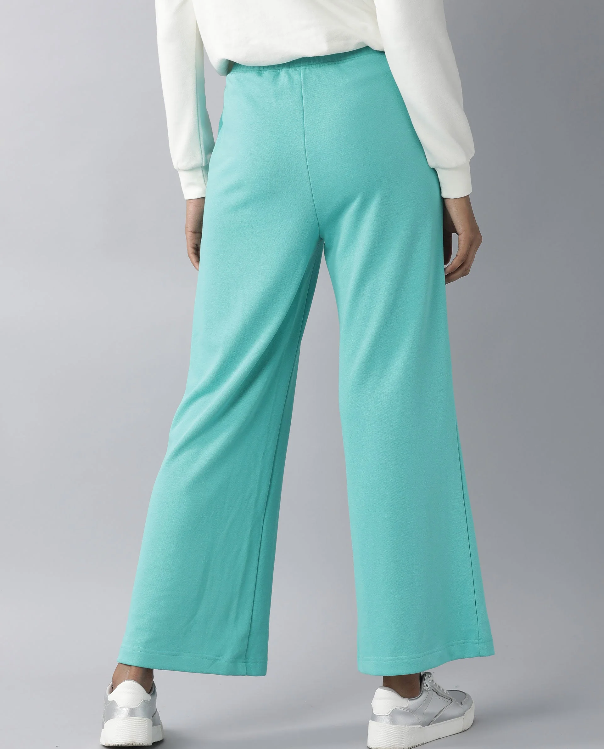 Rareism Women's Pazo-1 Turq Polyester Blend Plain Ankle Length Relaxed Fit Track Pant - Image 12