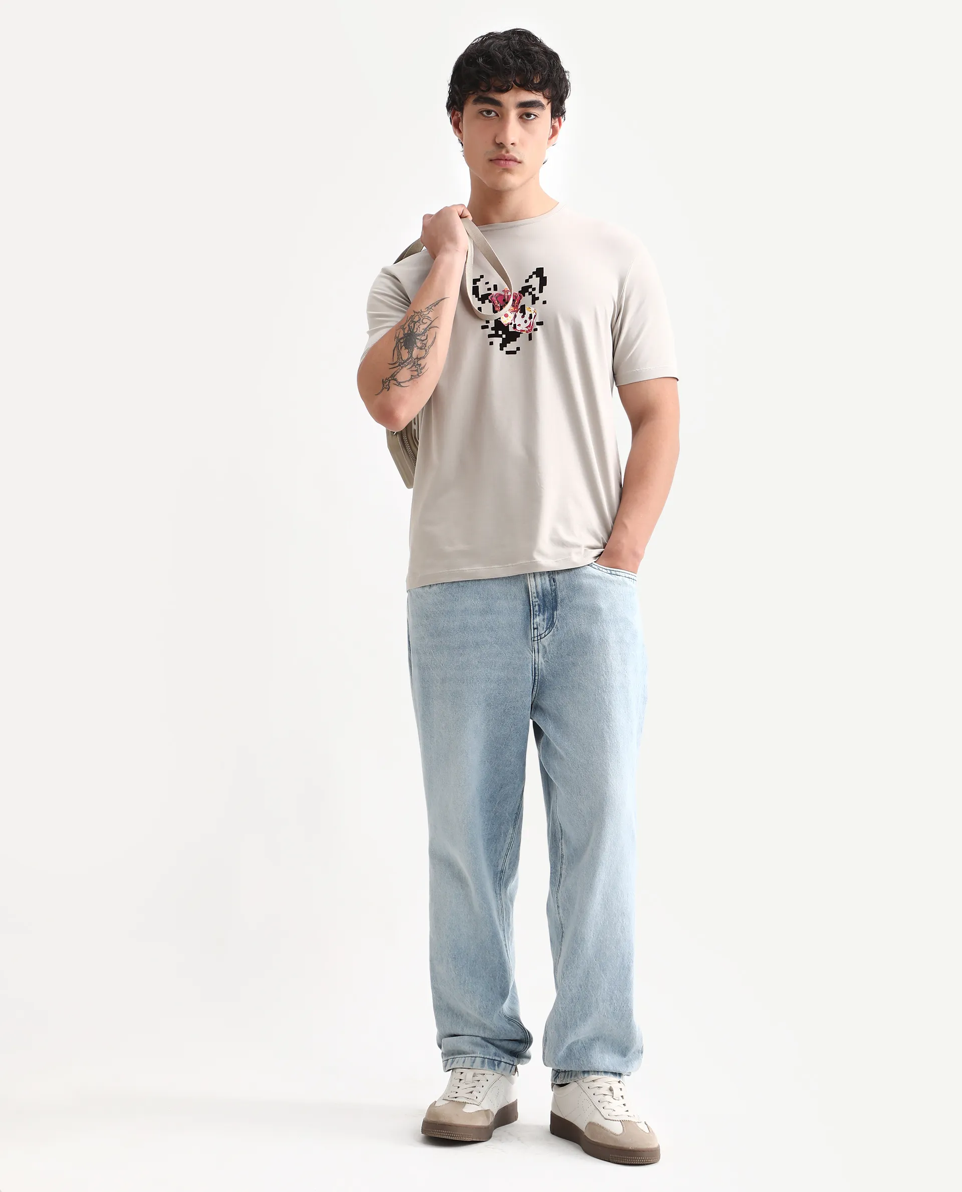 Rare Rabbit Men's Pazo Light Grey Cotton Blend Graphic Print Regular Fit Half Sleeve Crew Neck T-Shirt - Image 2