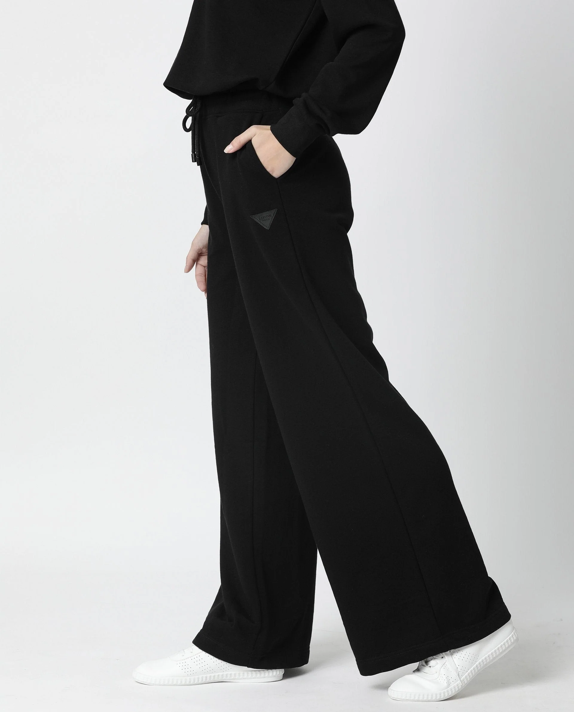 Rareism Women's Plain Trackpant Polyester Blend Plain Ankle Length Relaxed Fit Track Pant - Image 4