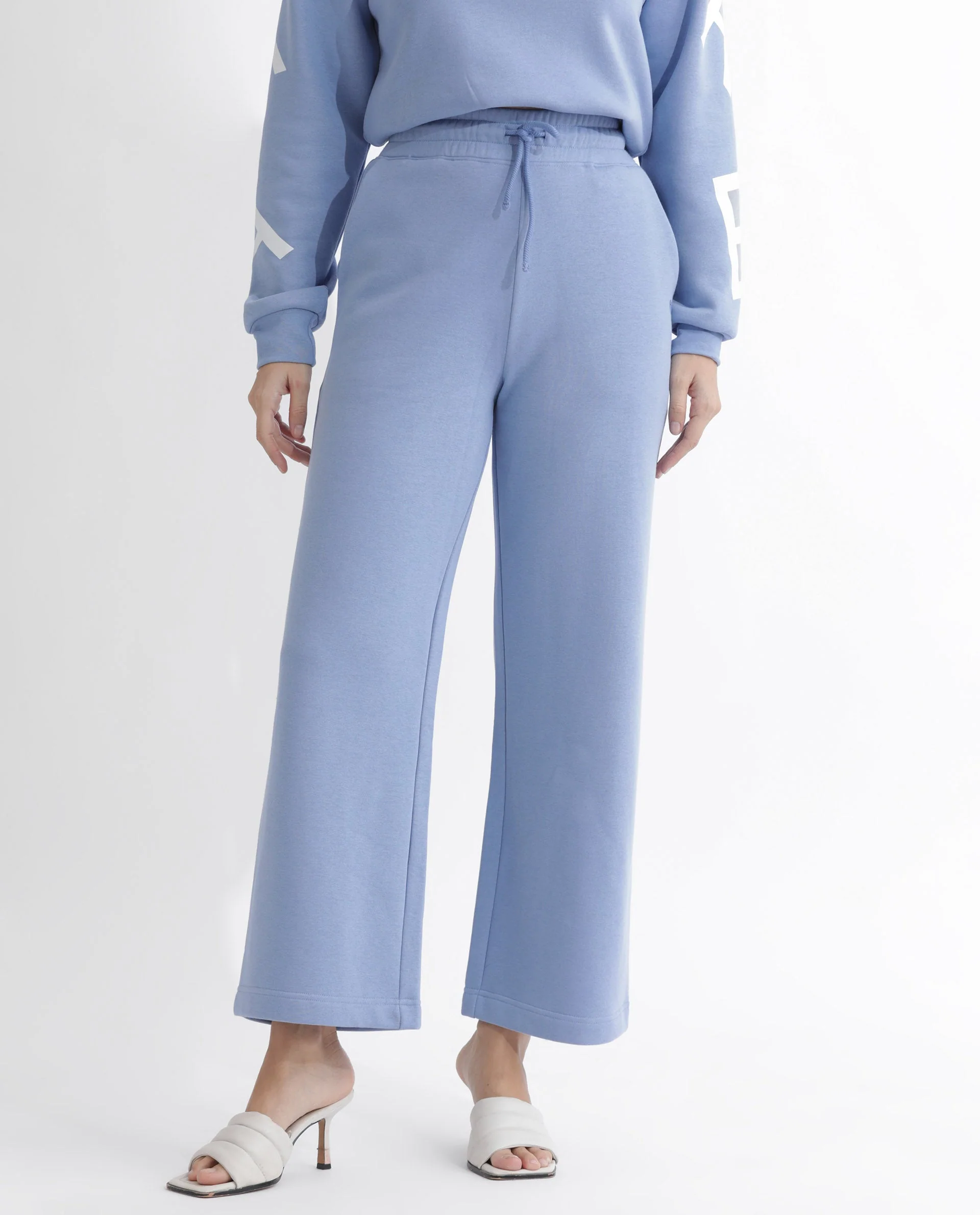 Rareism Women's Pazoo F Light Blue Cotton Blend Plain Ankle Length Flared Track Pant - Image 2