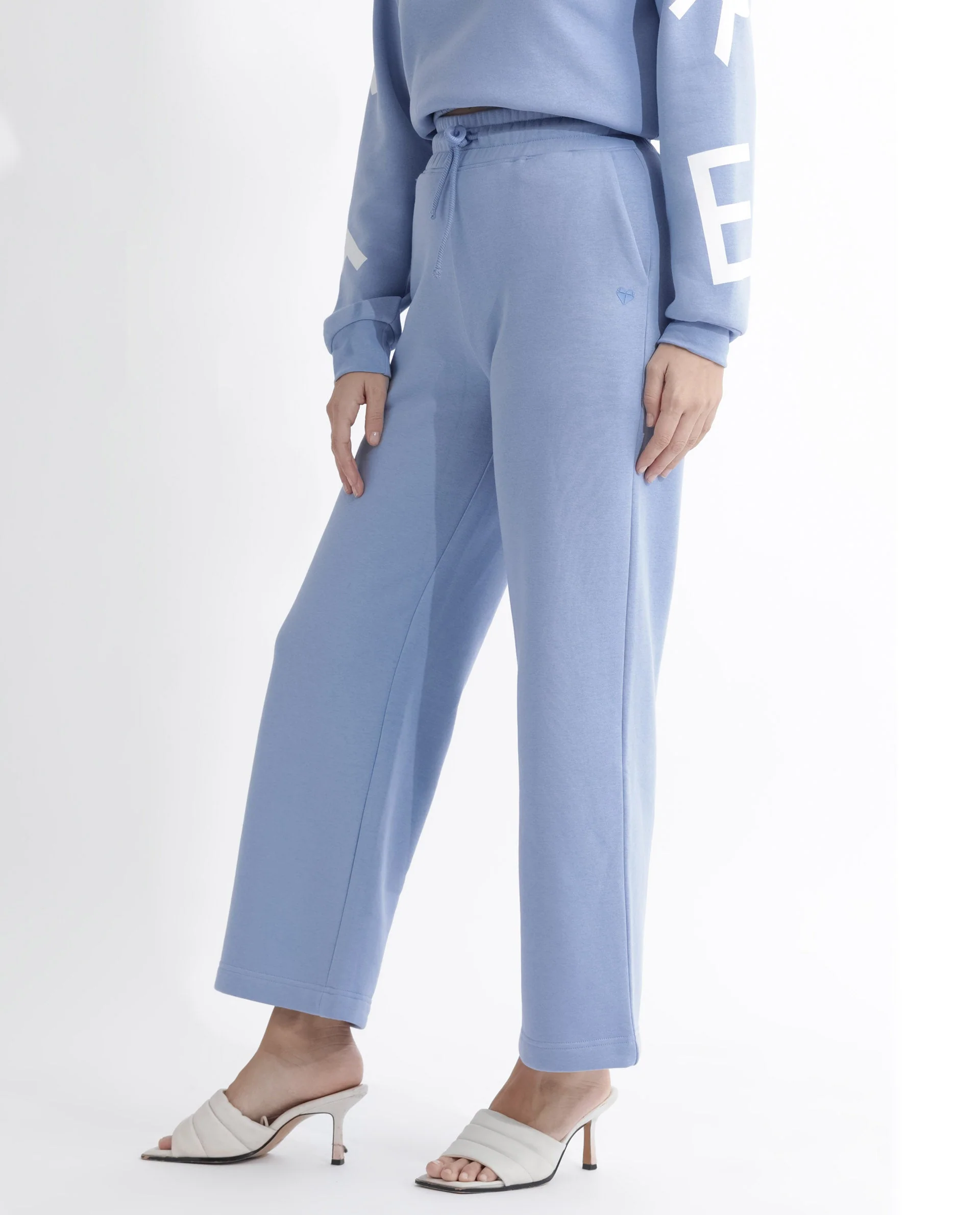 Rareism Women's Pazoo F Light Blue Cotton Blend Plain Ankle Length Flared Track Pant - Image 4