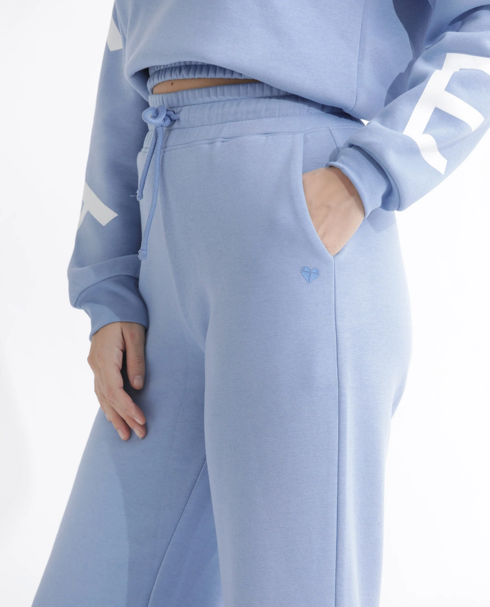 Rareism Women's Pazoo F Light Blue Cotton Blend Plain Ankle Length Flared Track Pant - Image 5