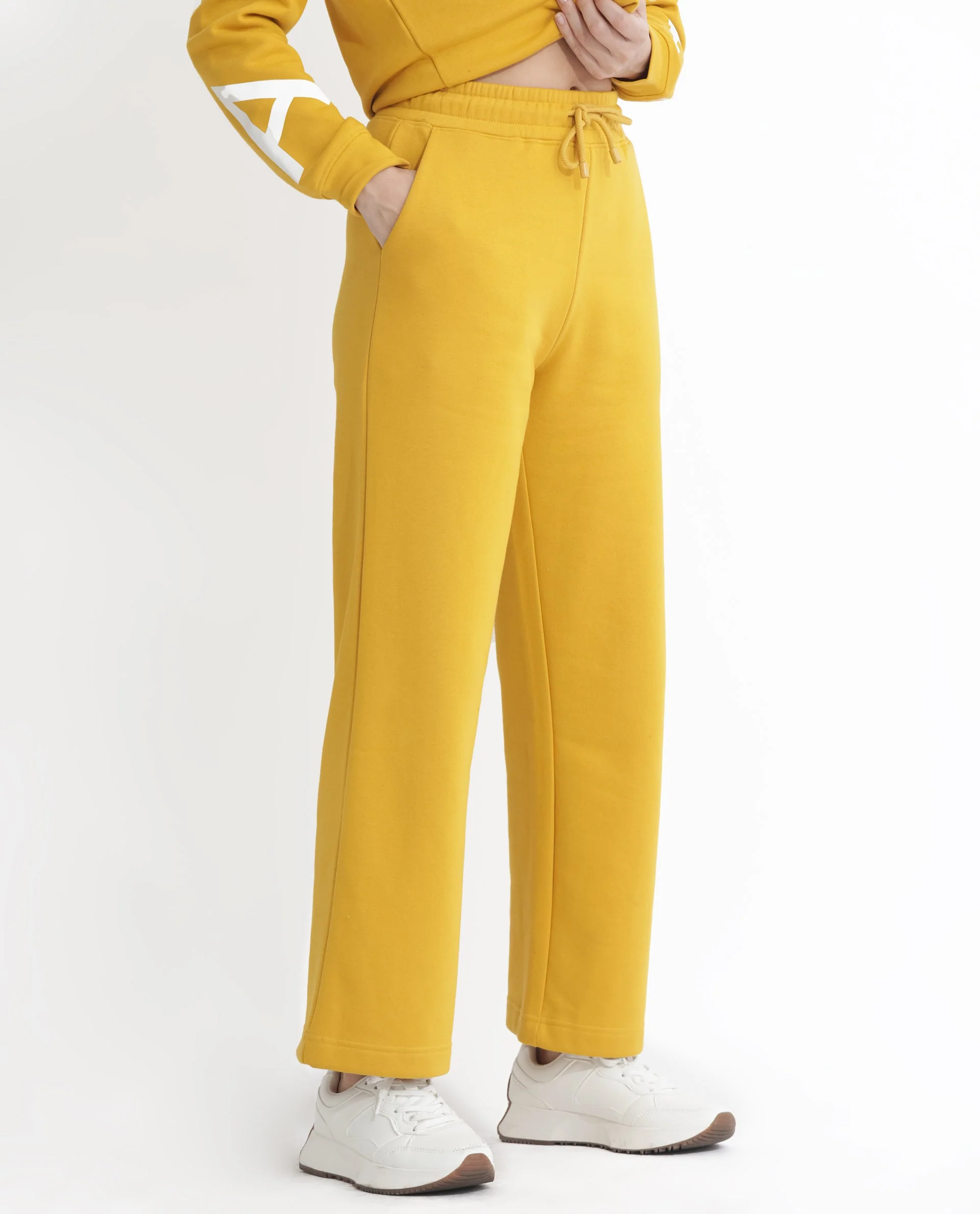 Rareism Women's Pazoo F Mustard Cotton Blend Plain Ankle Length Flared Track Pant - Image 6