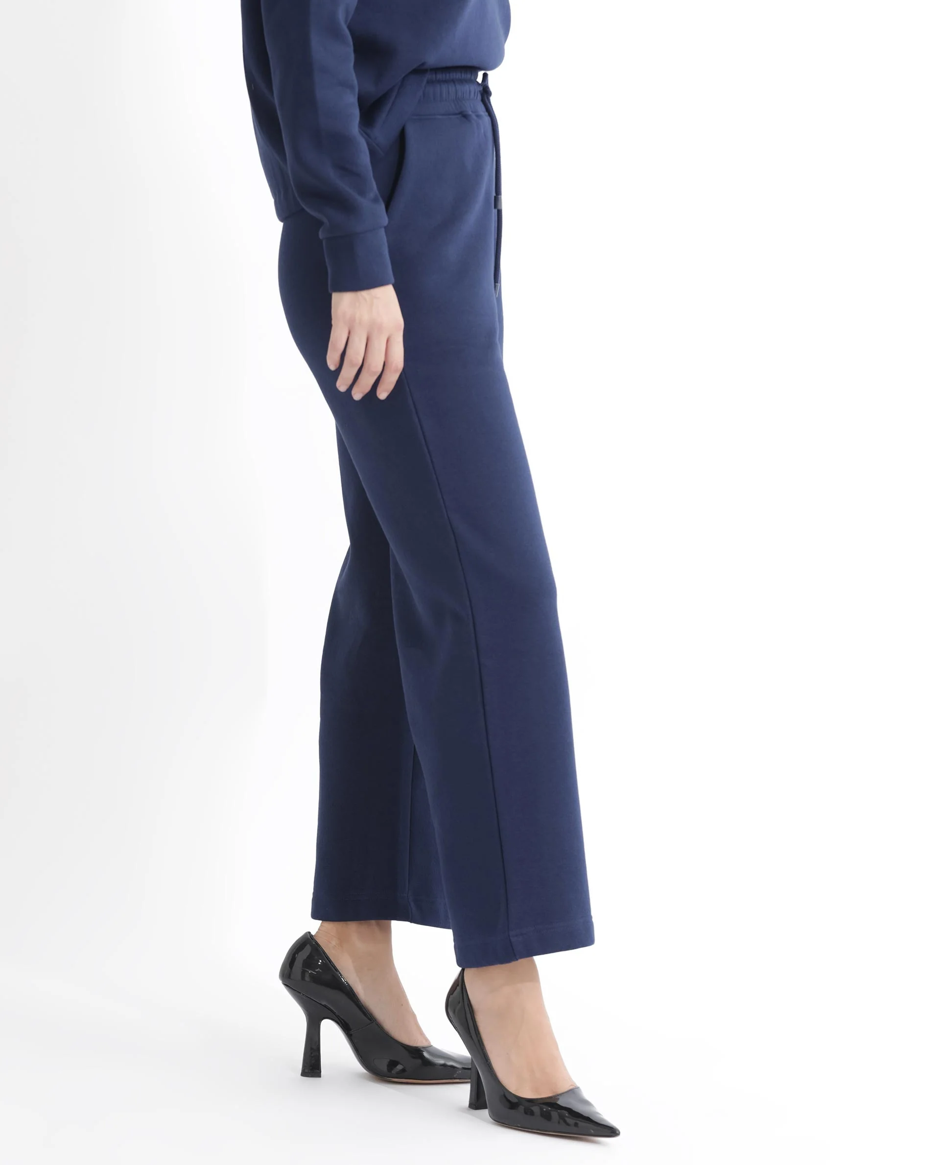 Rareism Women's Pazoo F Navy Cotton Blend Plain Ankle Length Flared Track Pant - Image 9