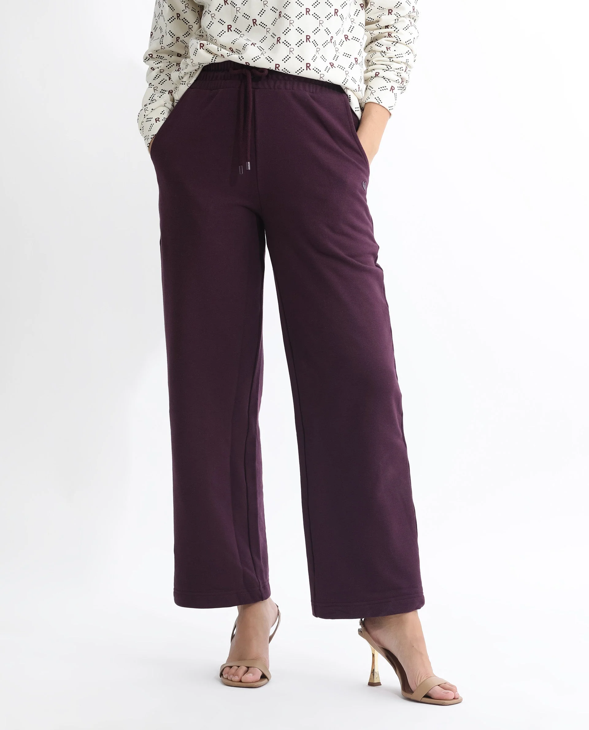 Rareism Women's Pazoo T Dark Maroon Cotton Blend Plain Ankle Length Flared Track Pant - Image 2