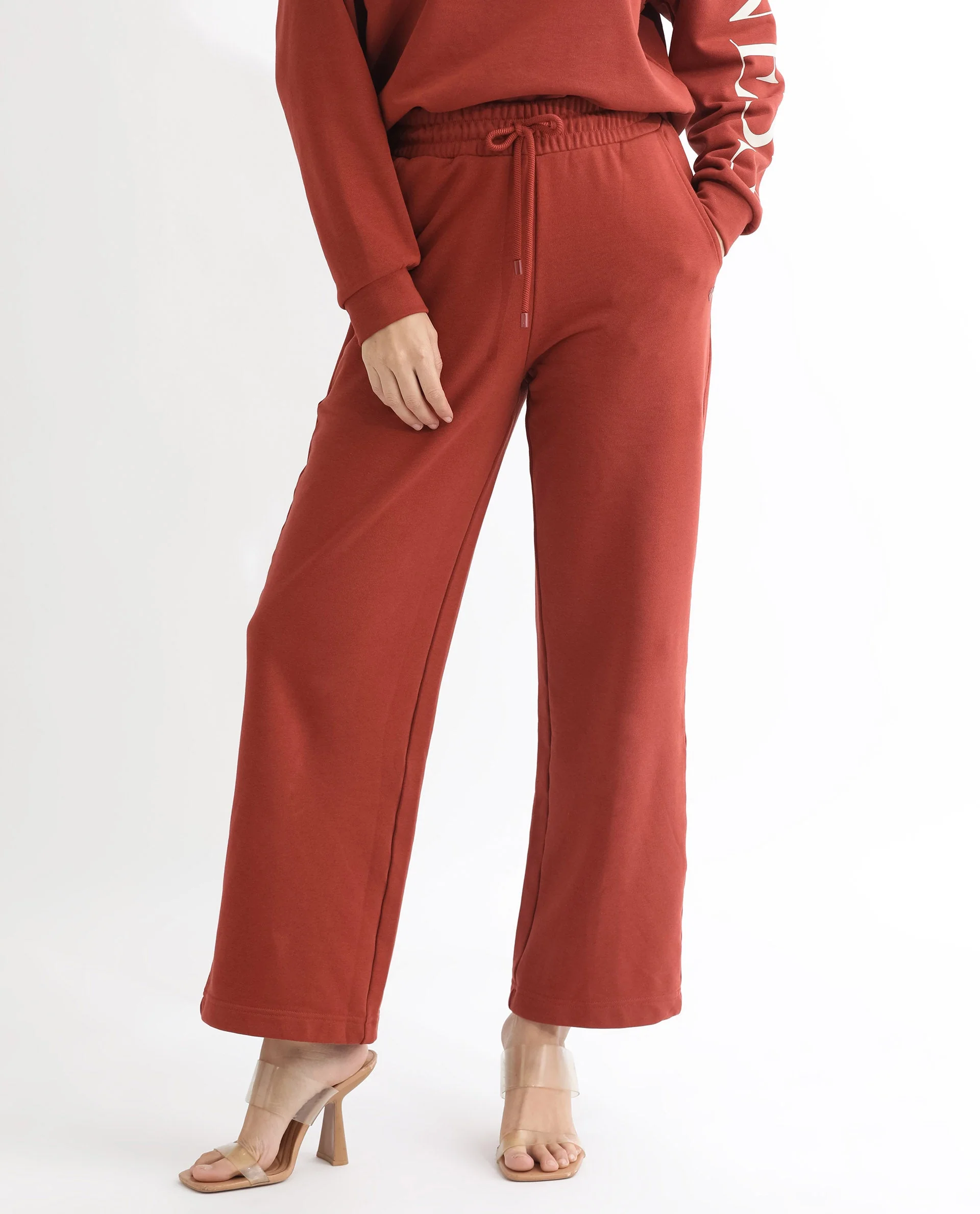 Rareism Women's Pazoo T Rust Cotton Blend Plain Ankle Length Flared Track Pant - Image 3