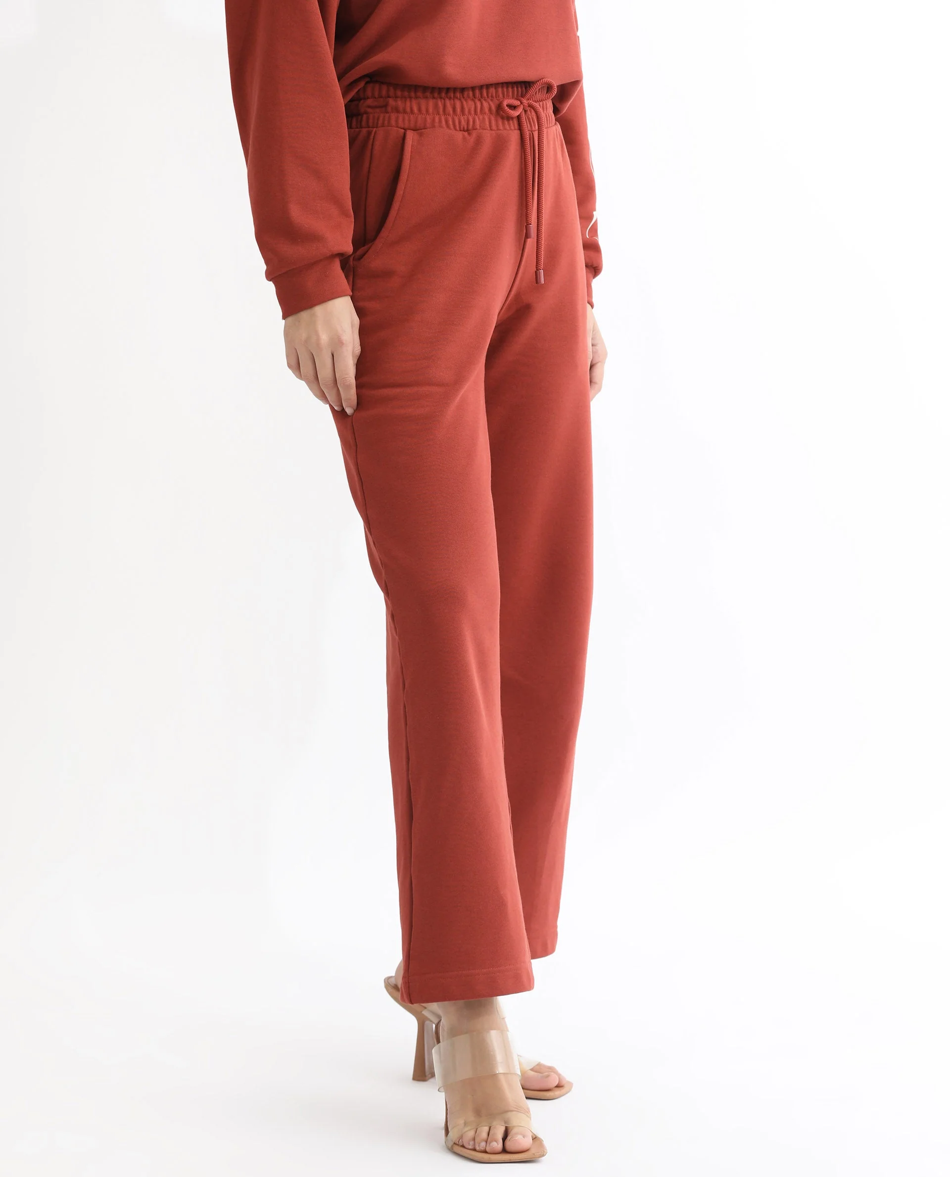 Rareism Women's Pazoo T Rust Cotton Blend Plain Ankle Length Flared Track Pant - Image 7