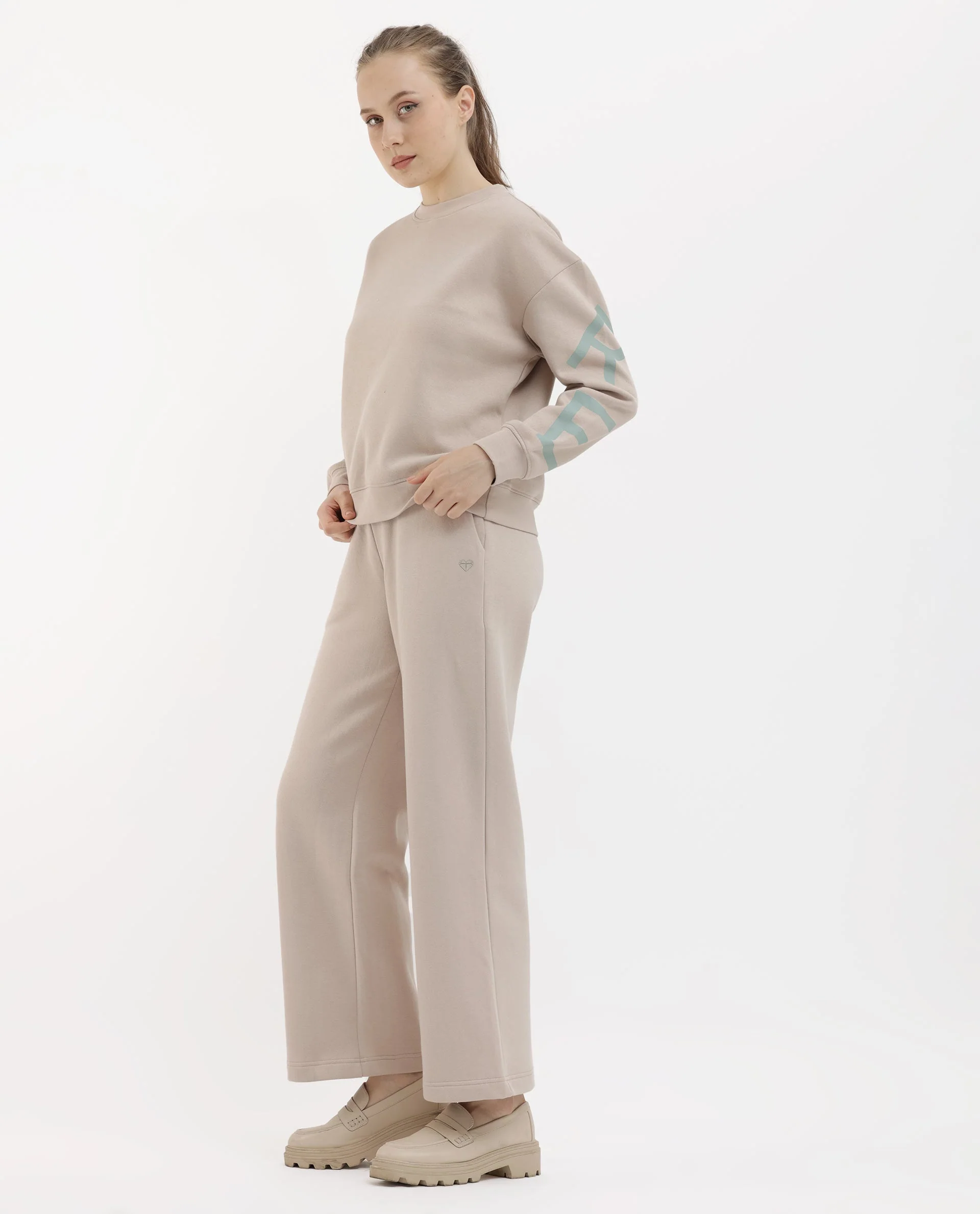 Rareism Women's Pazoo F Beige Cotton Blend Plain Ankle Length Flared Track Pant - Image 6