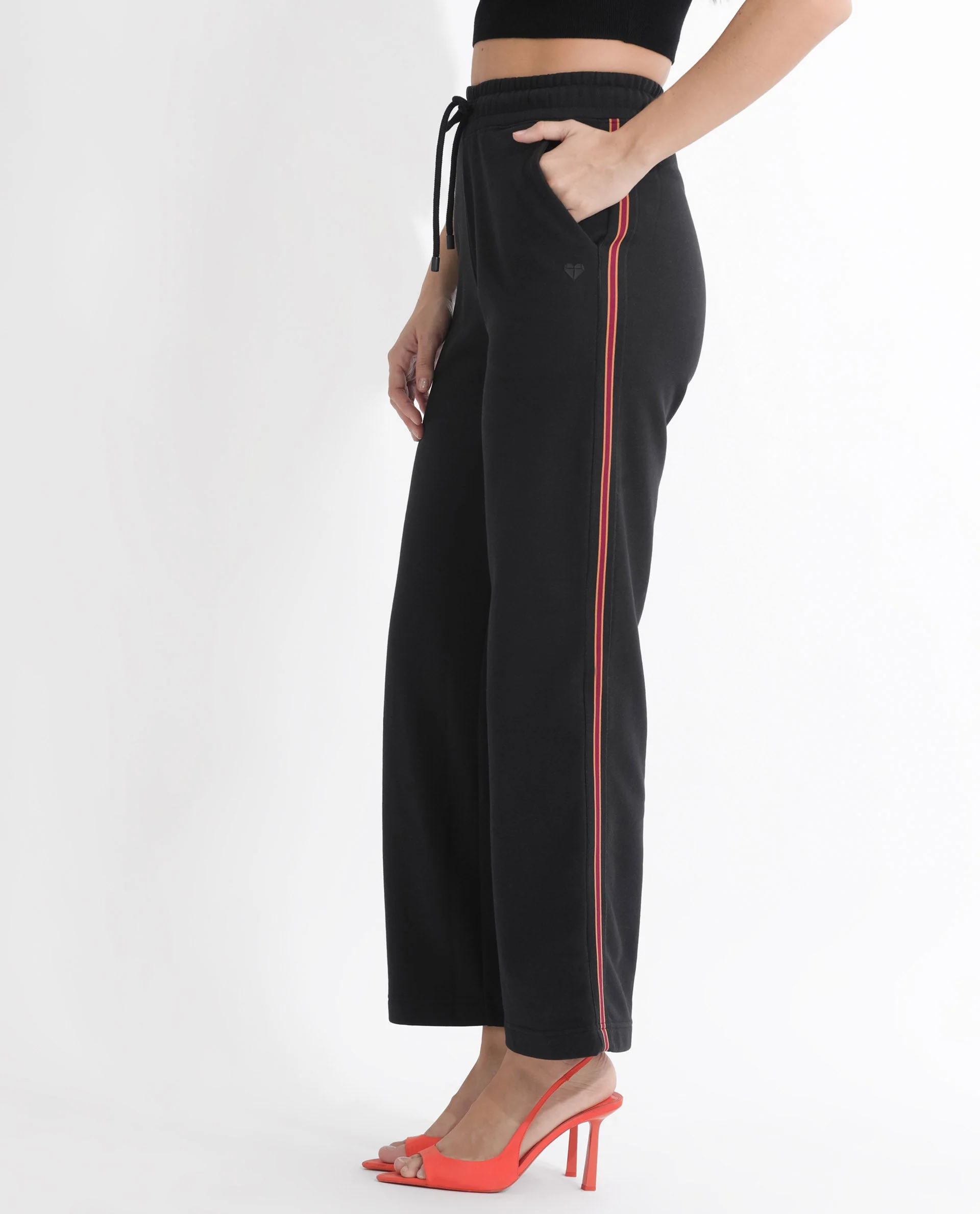 Rareism Women's Pazoo F Black Cotton Blend Plain Ankle Length Flared Track Pant - Image 9