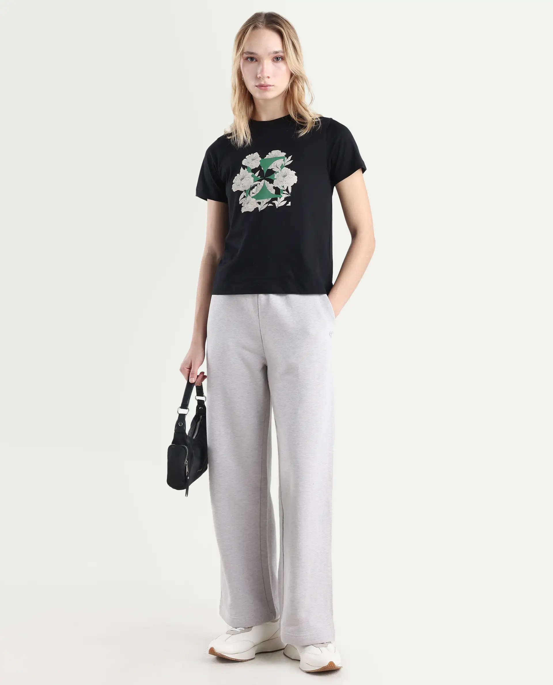 Rareism Women's Pazoo F Melange Grey Cotton Blend Plain Ankle Length Flared Track Pant - Image 2
