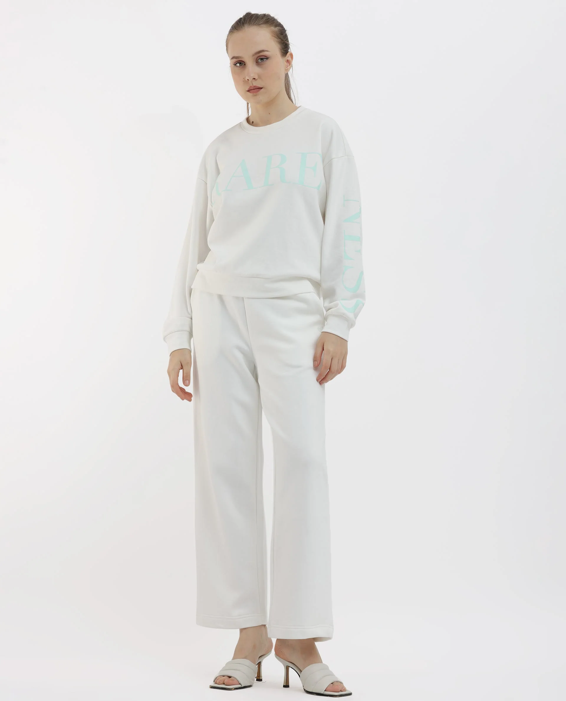 Rareism Women's Pazoo F1 Off White Cotton Blend Plain Ankle Length Flared Track Pant - Image 2
