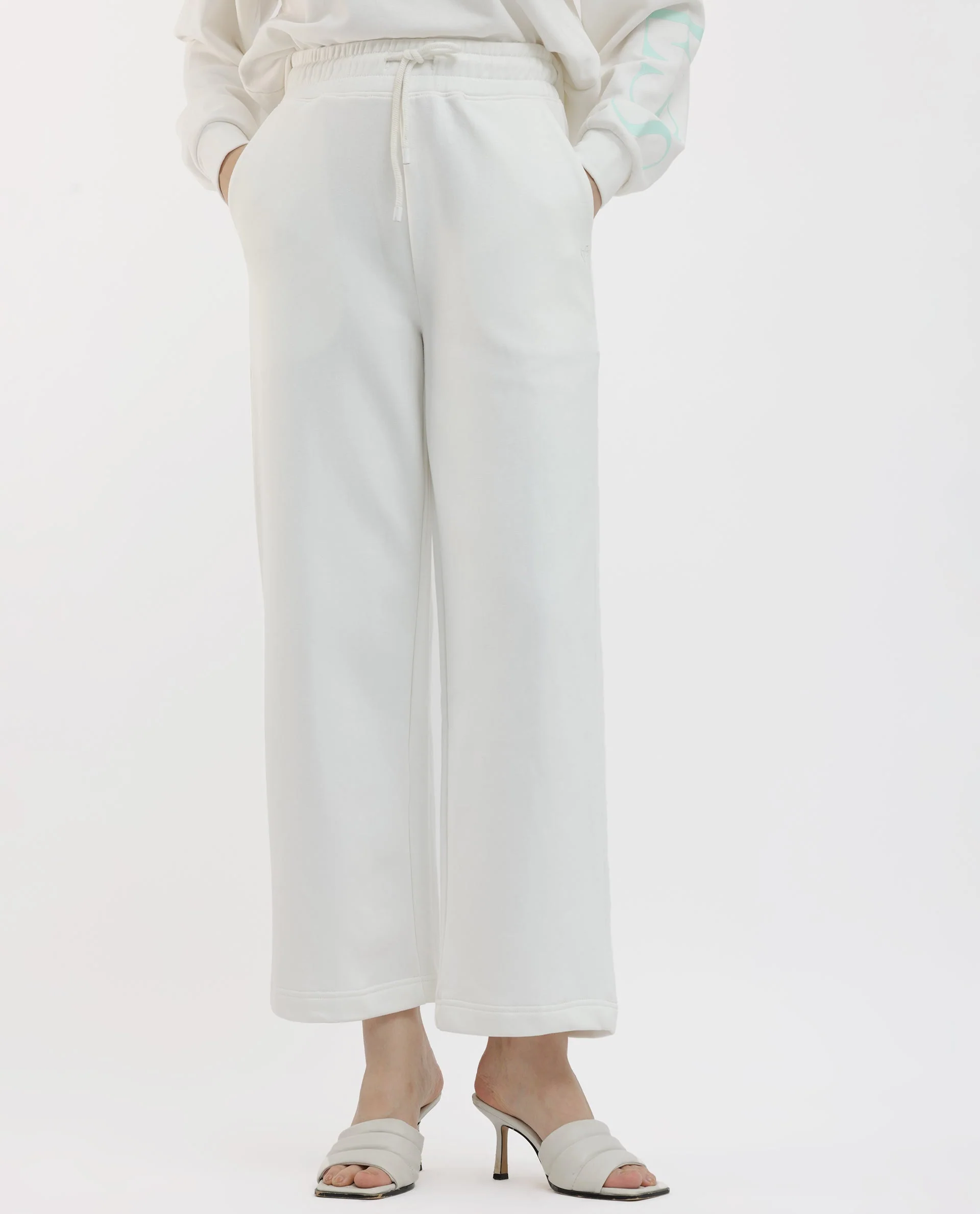 Rareism Women's Pazoo F1 Off White Cotton Blend Plain Ankle Length Flared Track Pant - Image 7