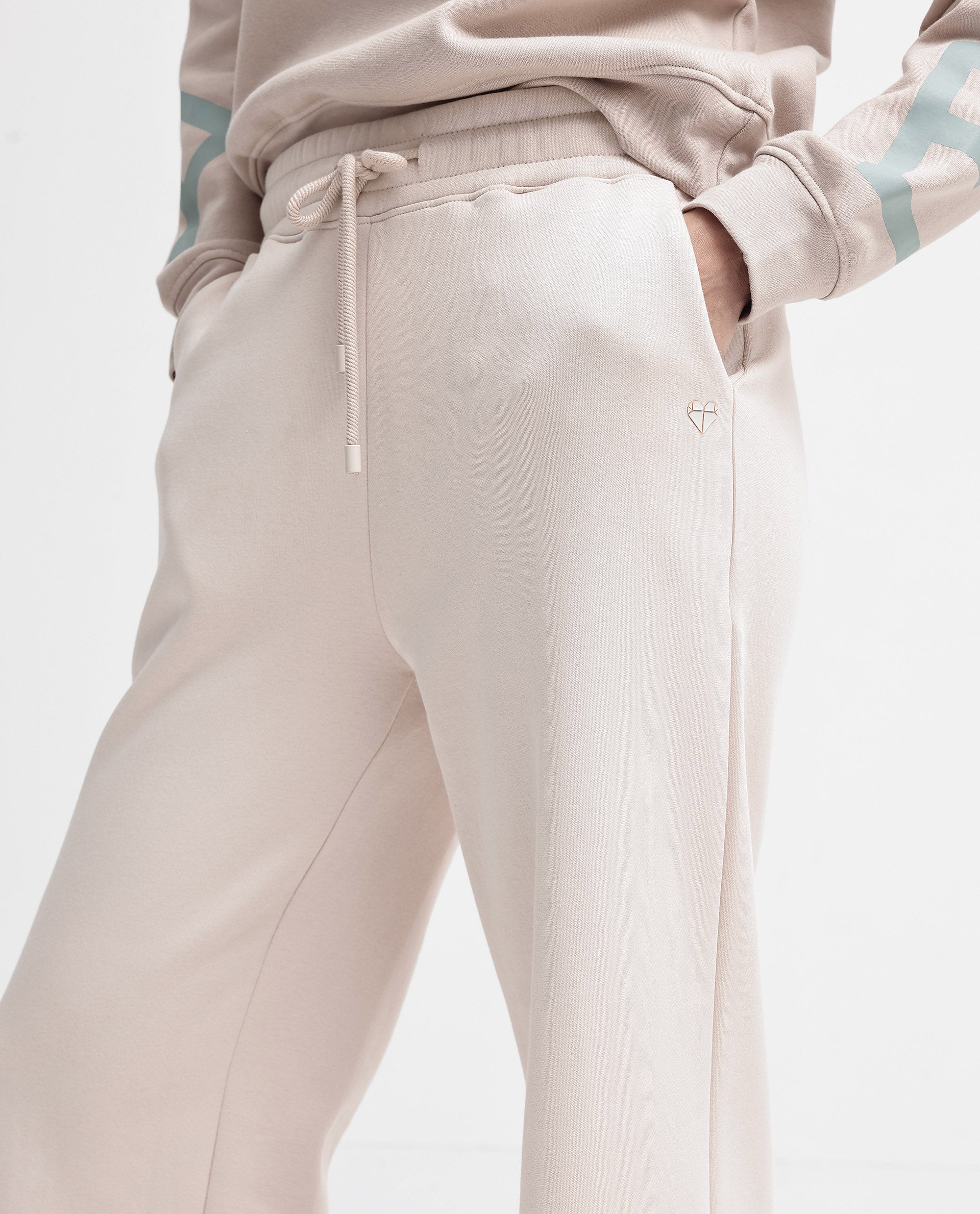 Rareism Women's Pazoo P Beige Cotton Blend Plain Ankle Length Flared Track Pant - Image 6