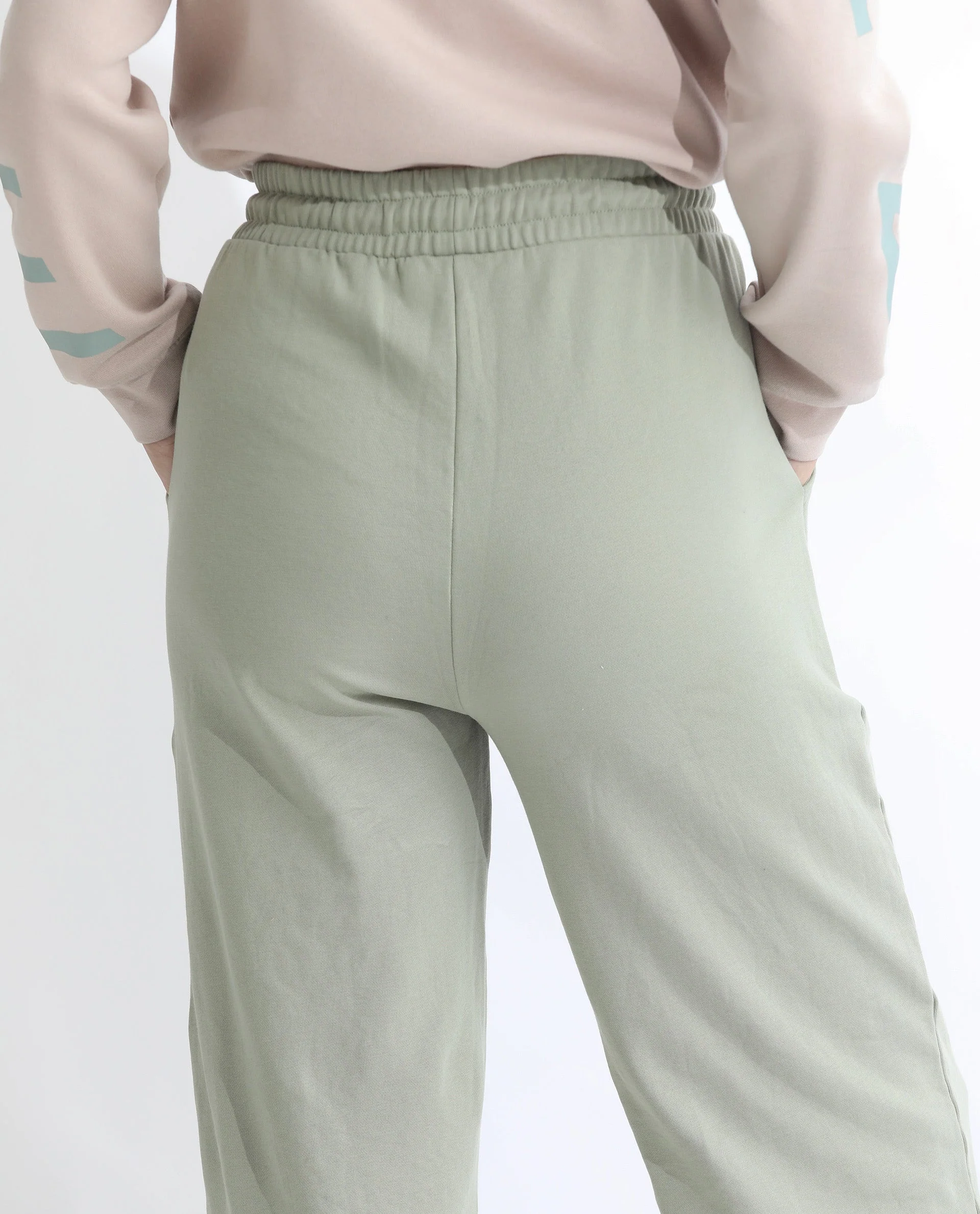 Rareism Women's Pazoo T Dusky Green Cotton Blend Plain Ankle Length Flared Track Pant - Image 14