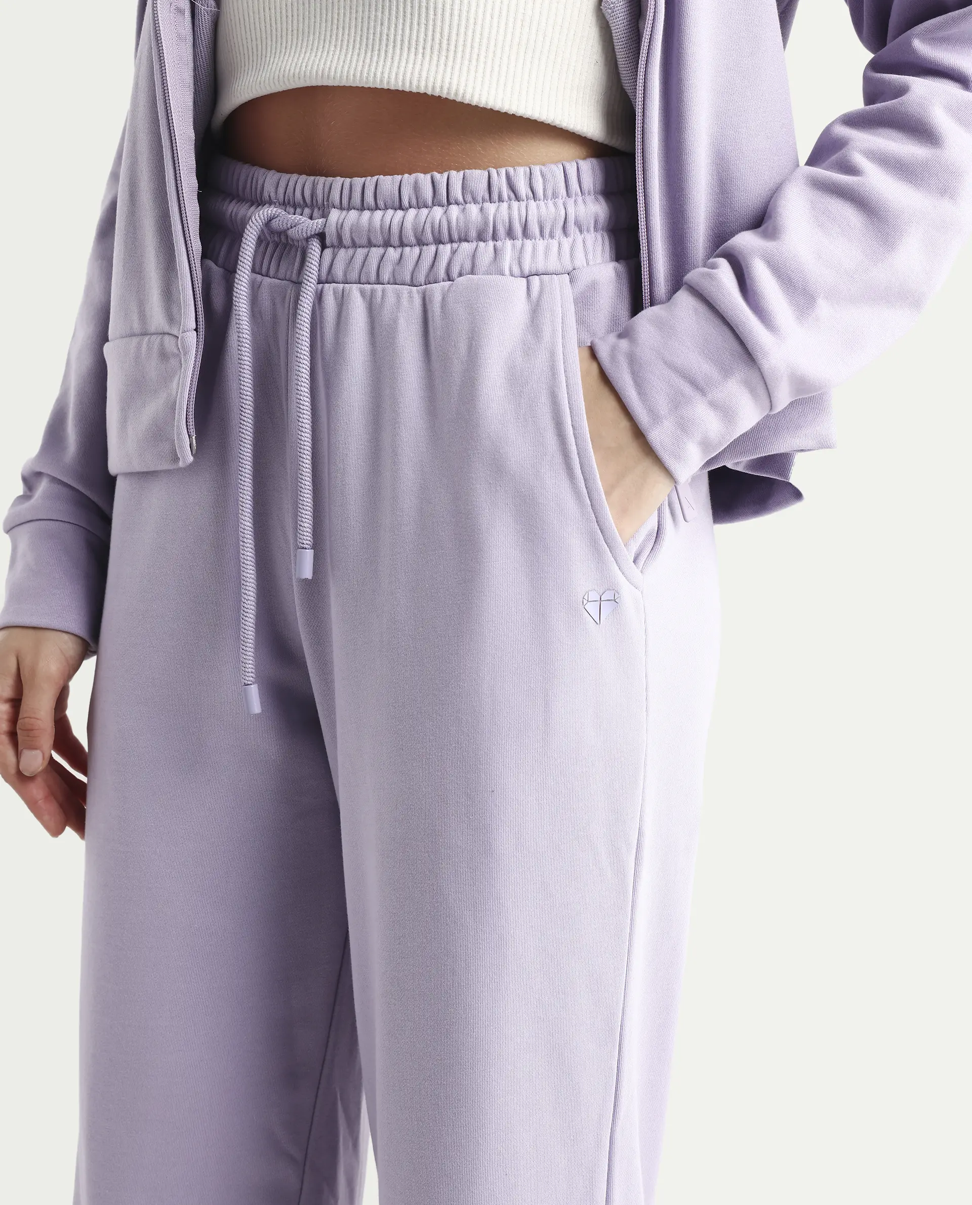 Rareism Women's Pazoo T Pastel Purple Cotton Blend Plain Ankle Length Flared Track Pant - Image 4