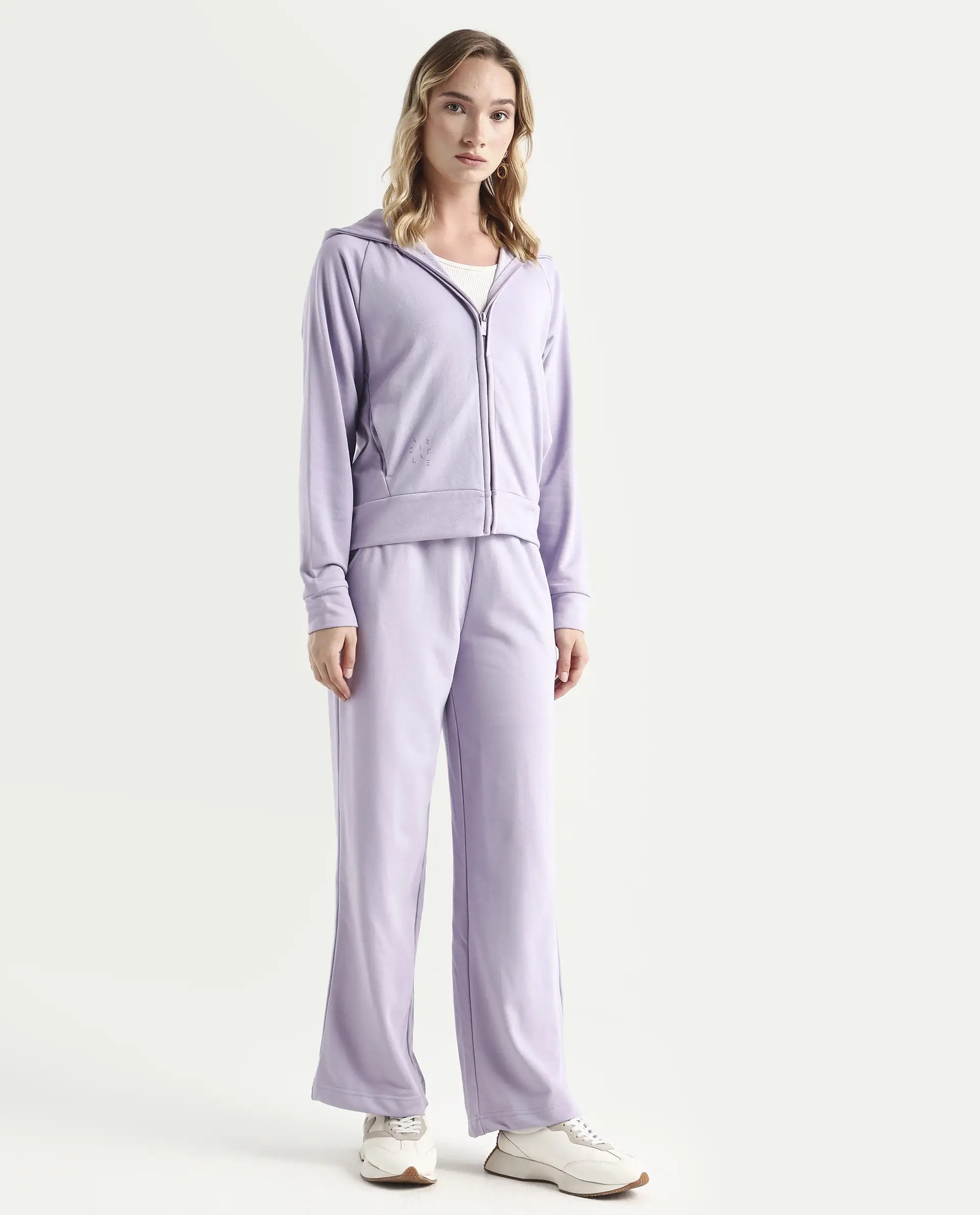Rareism Women's Pazoo T Pastel Purple Cotton Blend Plain Ankle Length Flared Track Pant - Image 6