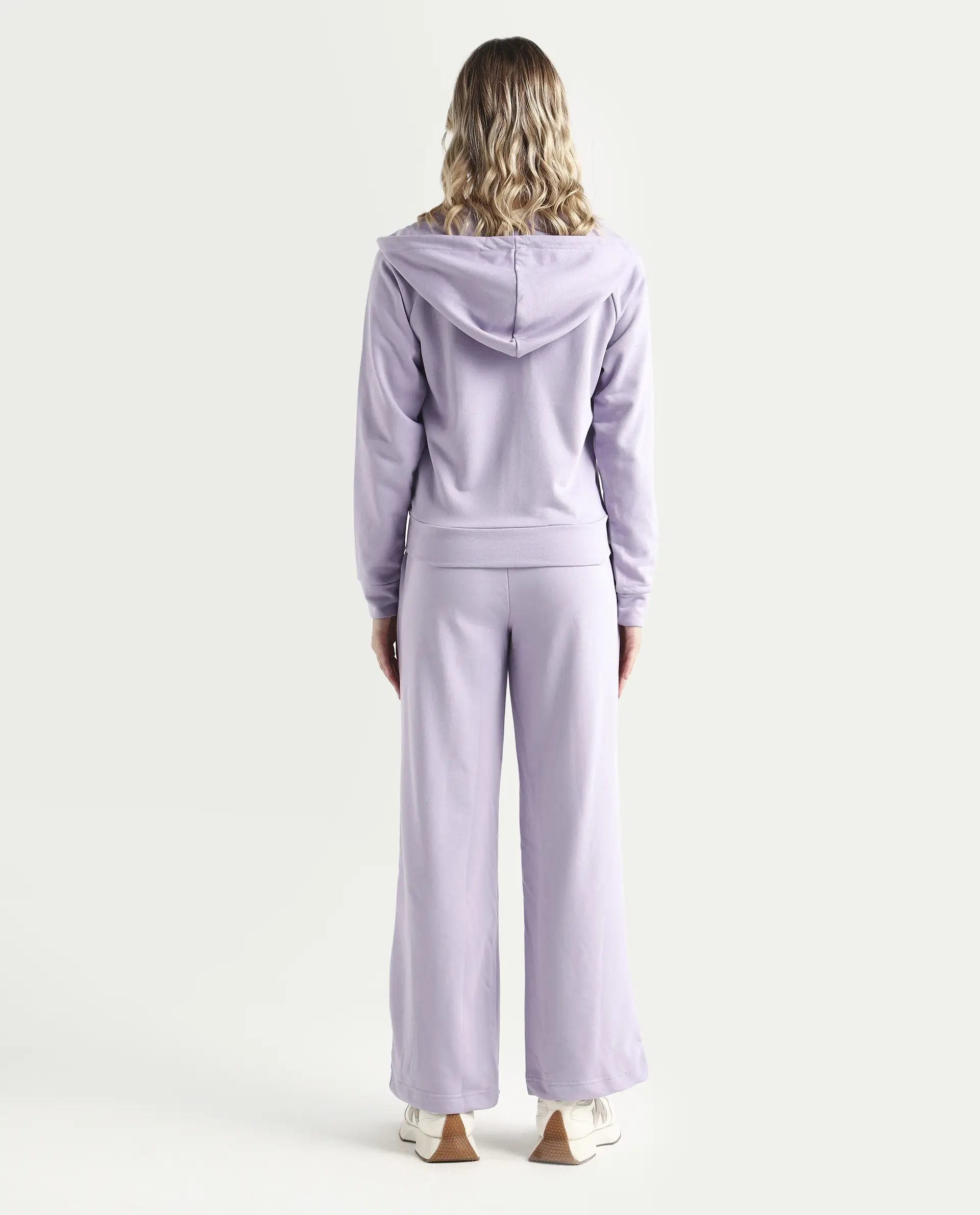 Rareism Women's Pazoo T Pastel Purple Cotton Blend Plain Ankle Length Flared Track Pant - Image 7
