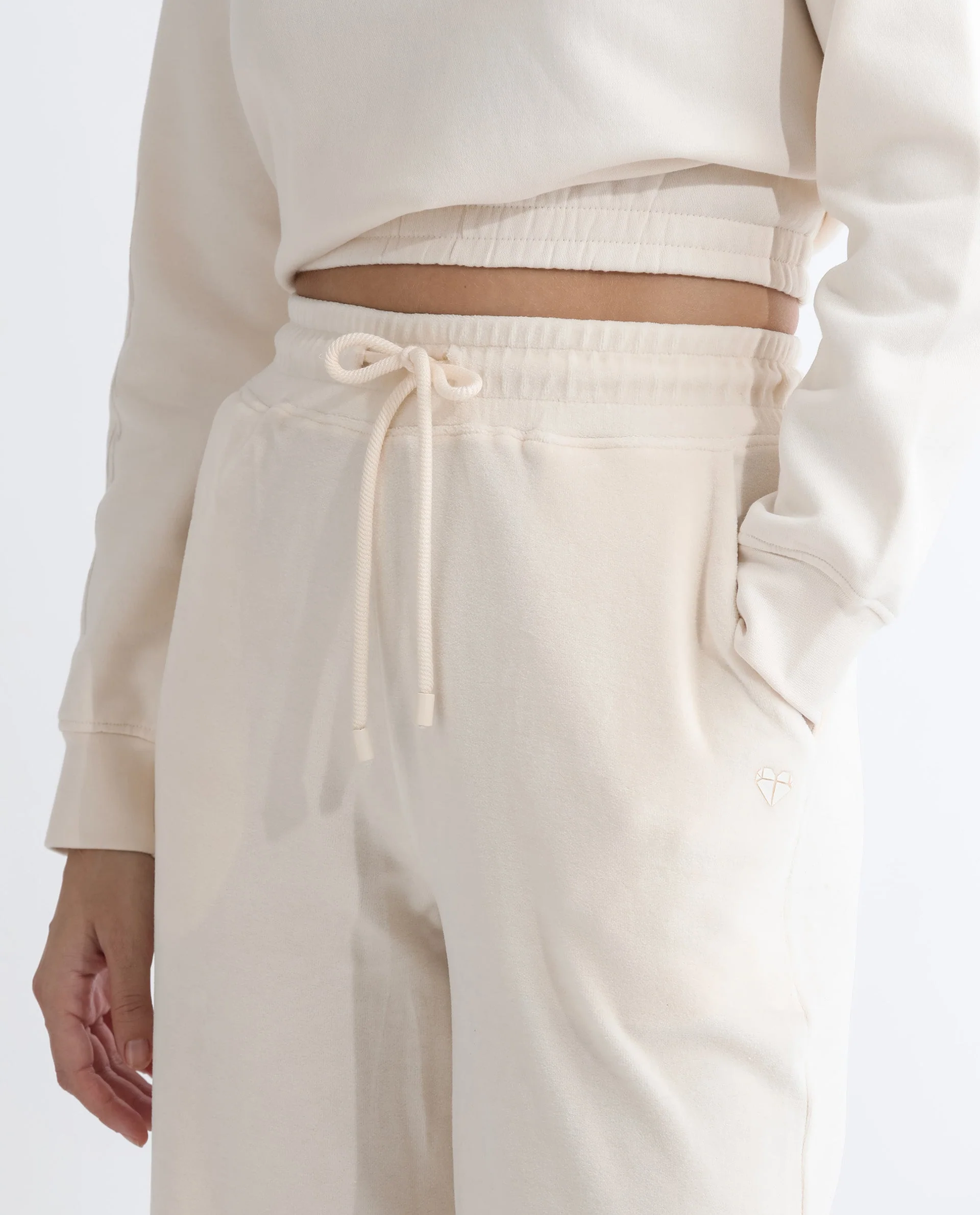 Rareism Women's Pazoo Tt Beige Cotton Blend Plain Ankle Length Flared Track Pant - Image 3