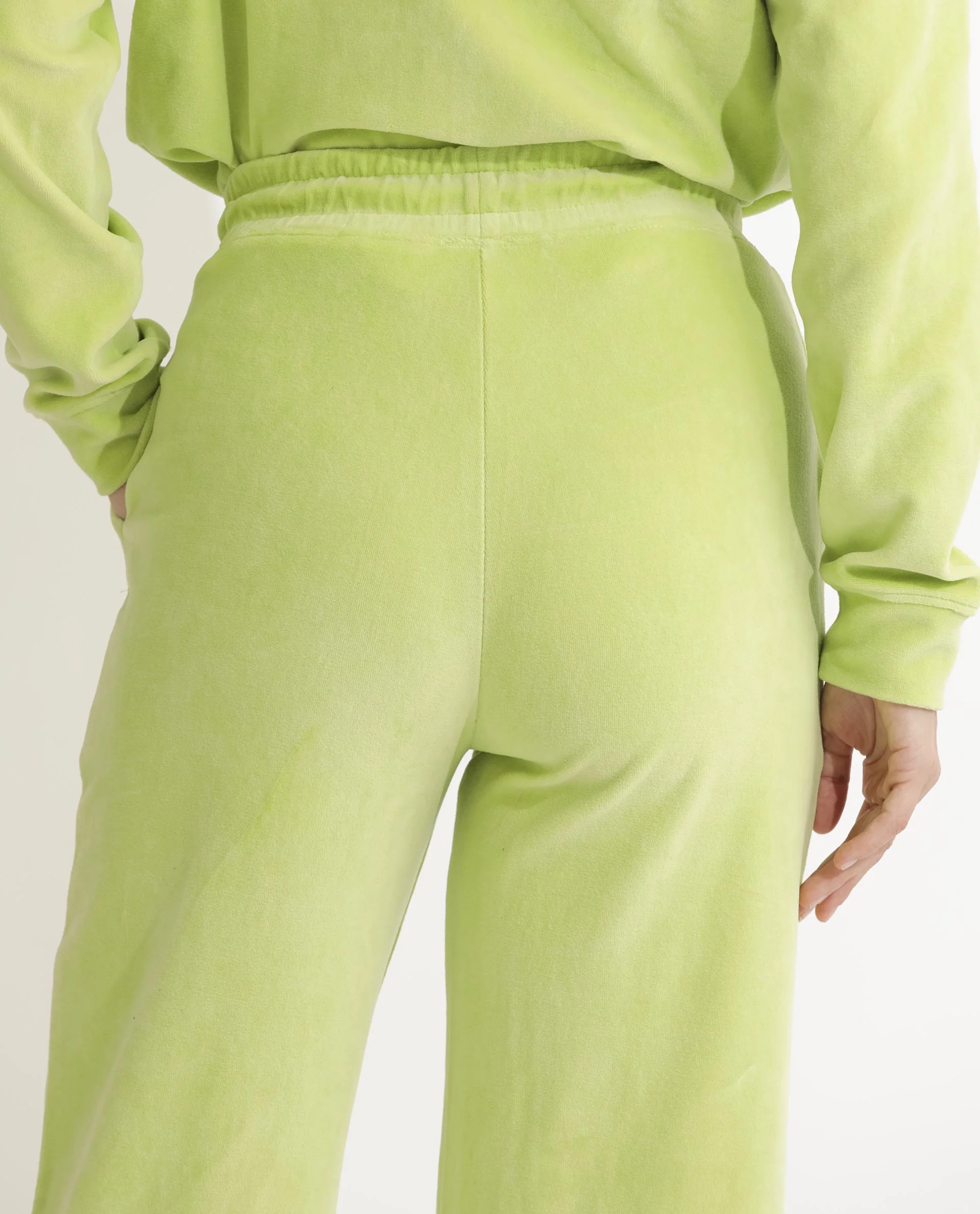 Rareism Women's Pazoo Tt Light Green Cotton Blend Plain Ankle Length Flared Track Pant - Image 10
