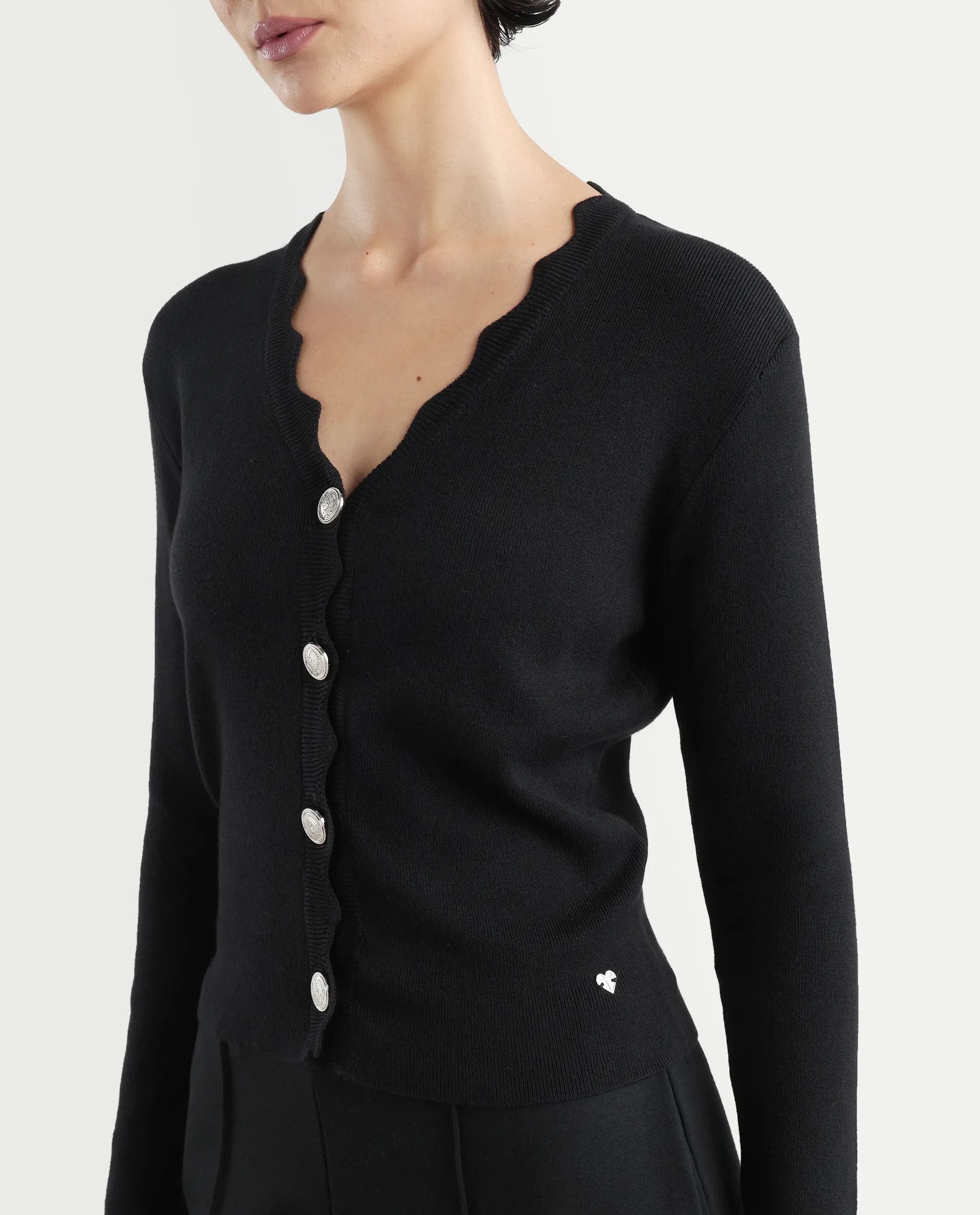 Rareism Women's Pendik Black V-Neck Plain Regular Fitted Top - Image 4