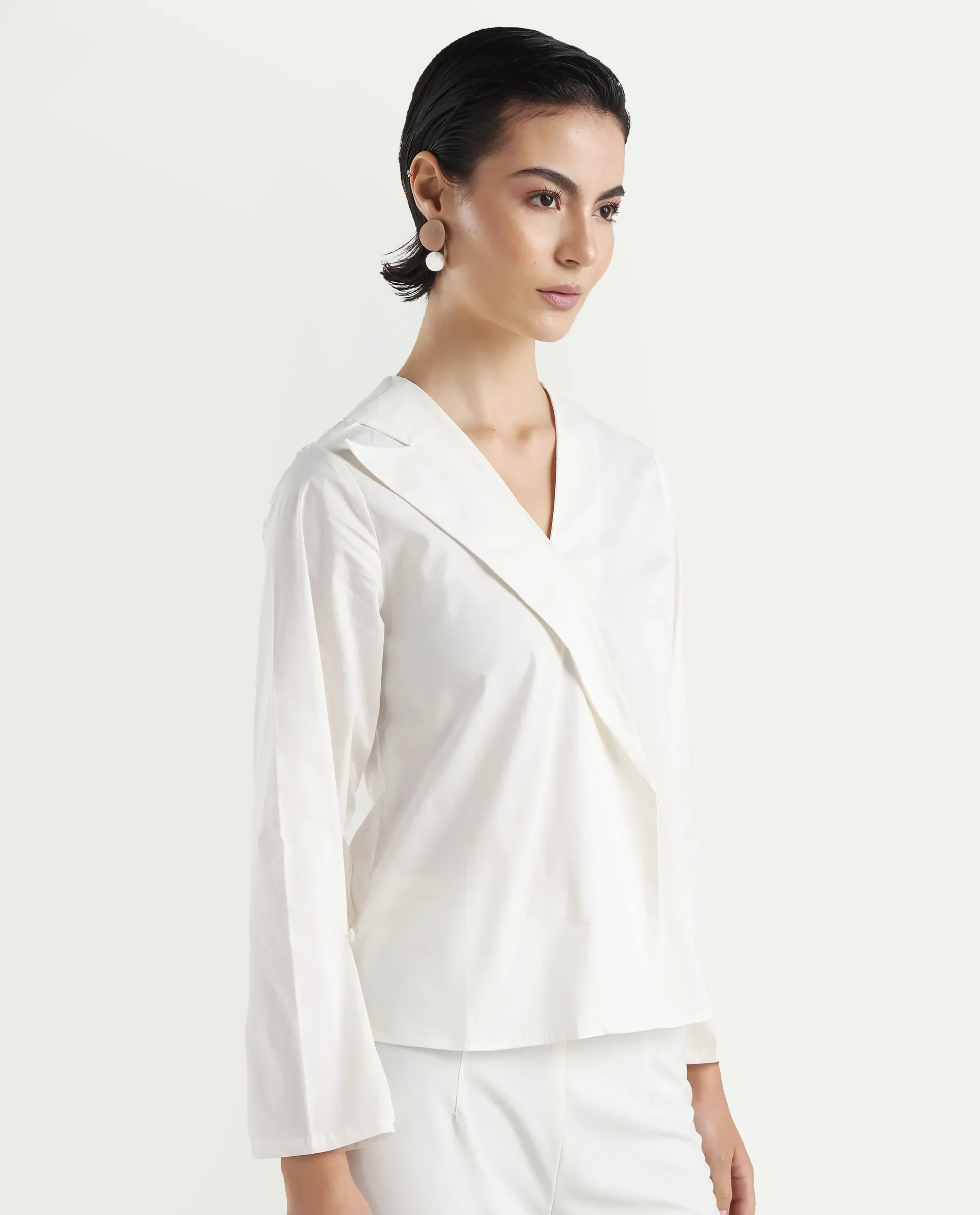 Rareism Women's Perdu White Cotton Blend V-Neck Plain Bell Sleeve Regular Fit Top - Image 6
