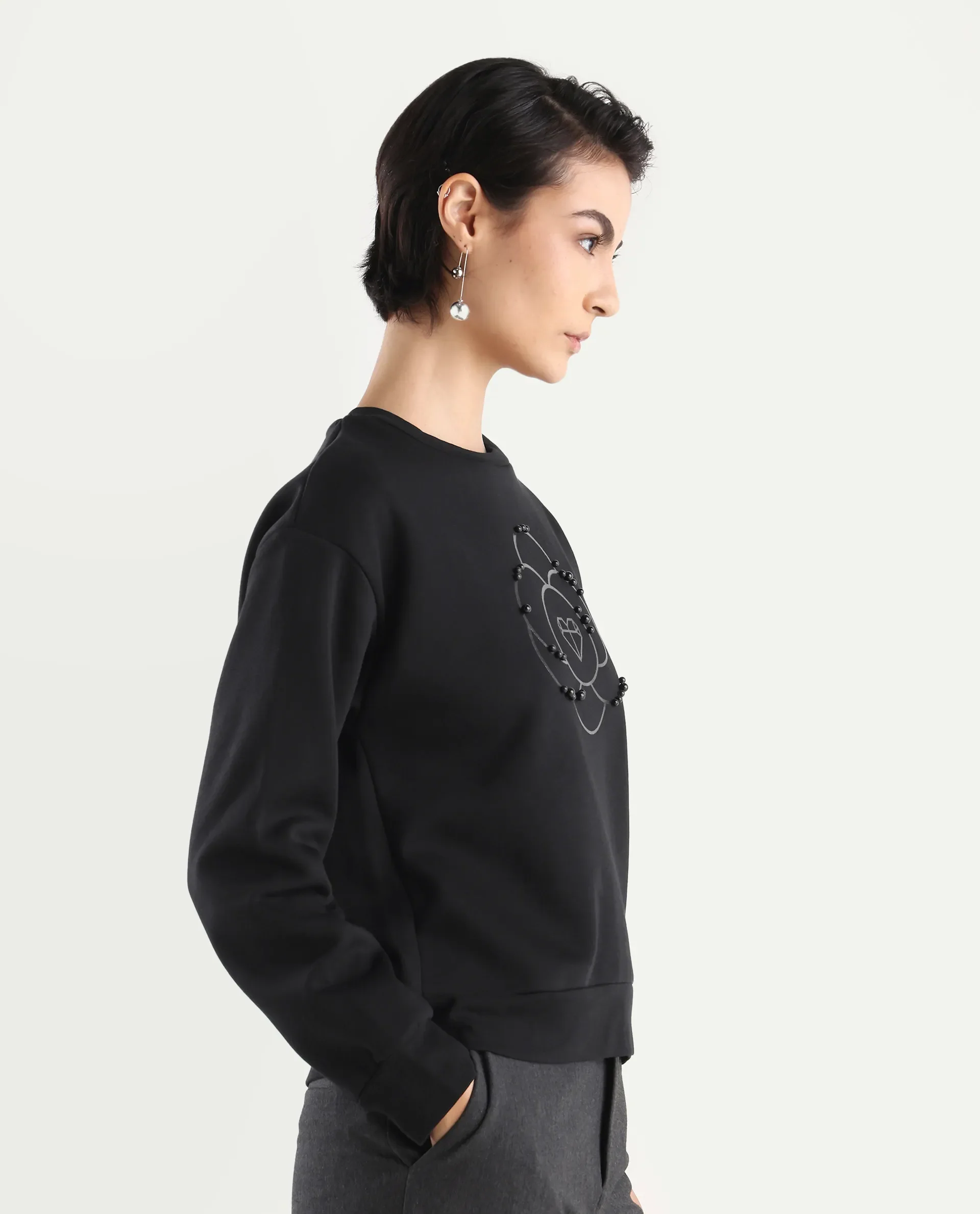 Rareism Women's Pere Black Cotton Blend Crew Neck Graphic Print Relaxed Fit Sweatshirt - Image 8