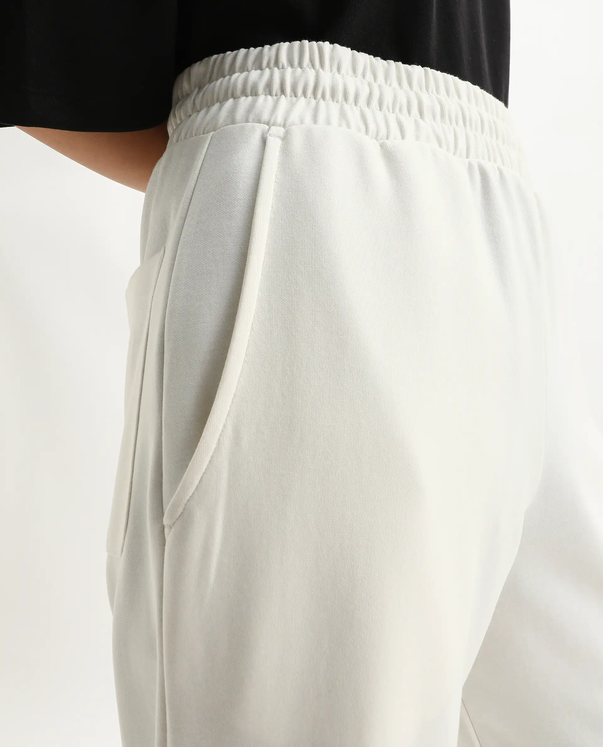 Rareism Women's Perk Off White Cotton Blend Wide Ankle Length Printed Track Pant - Image 3