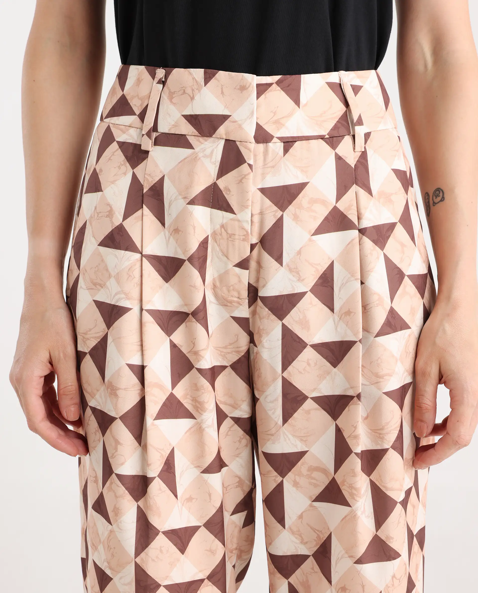 Rareism Women's Perugia Light Brown Polyester Geometric Print Ankle Length Tapered Trouser - Image 4