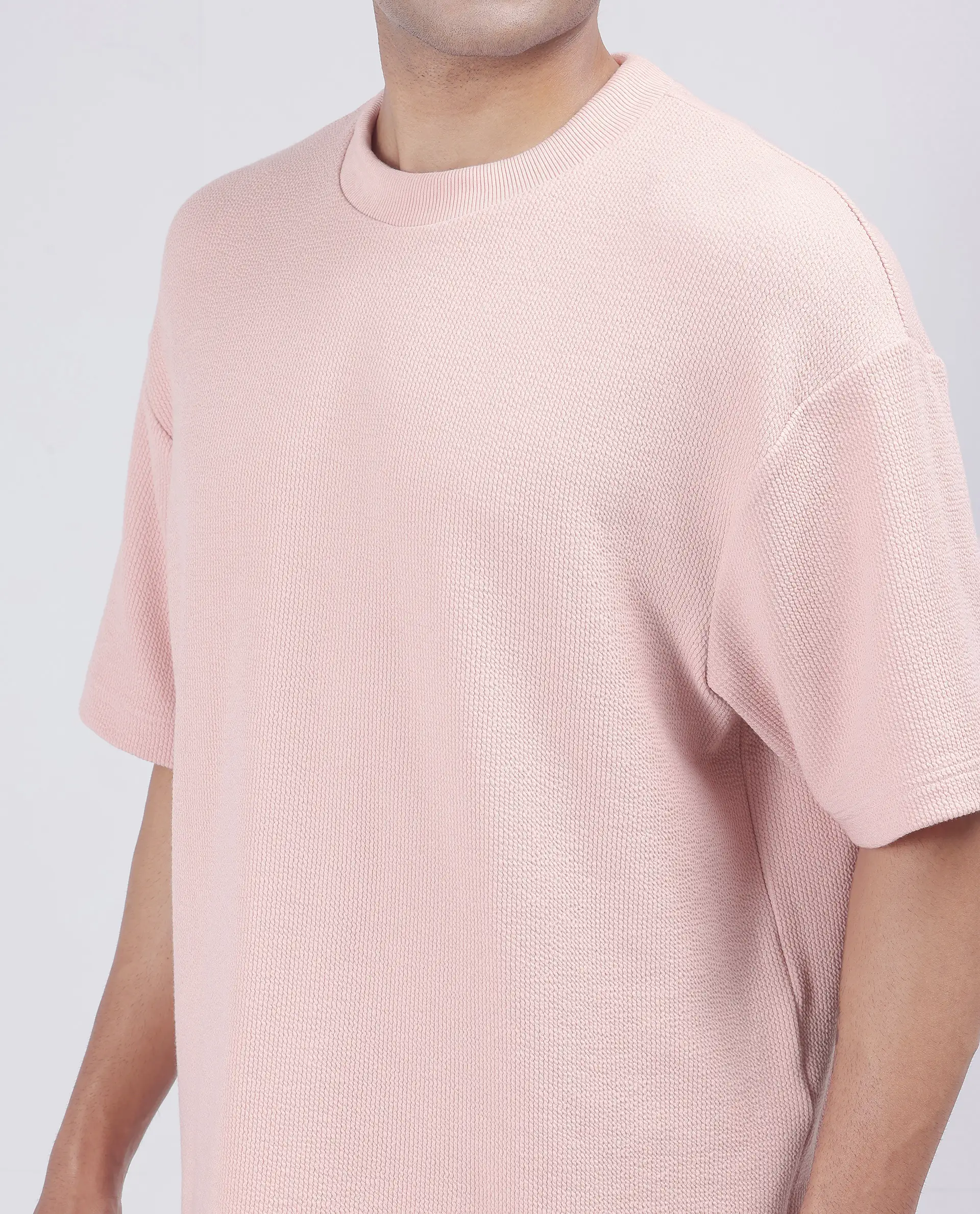 Rare Rabbit Men's Phix Light Pink Poly Blend Textured Oversized Fit Half Sleeve Crew Neck T-Shirt - Image 3