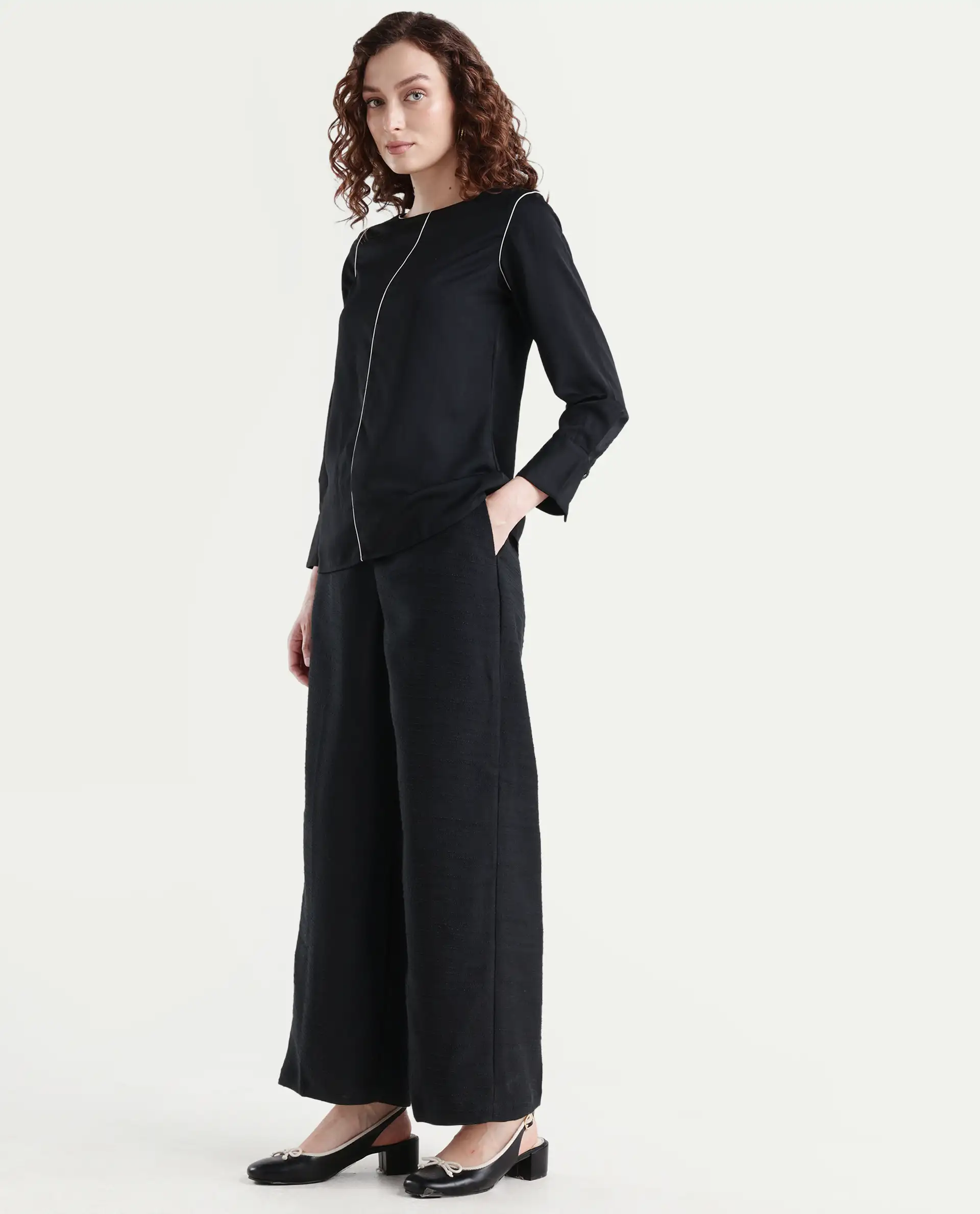 Rareism Women's Pidet-B-Black Satin Plain Ankle Length Wide Trouser - Image 5
