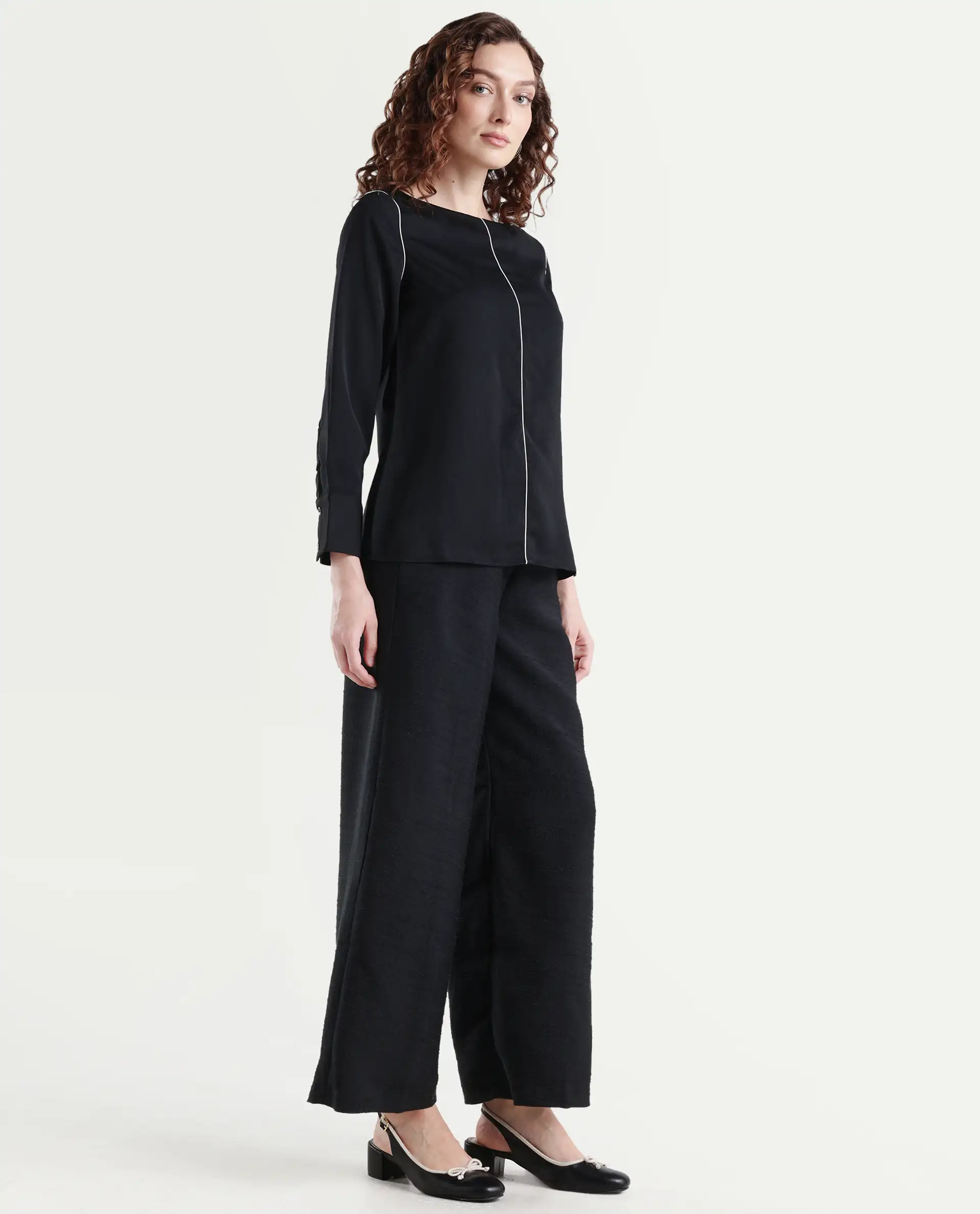 Rareism Women's Pidet-B-Black Satin Plain Ankle Length Wide Trouser - Image 6