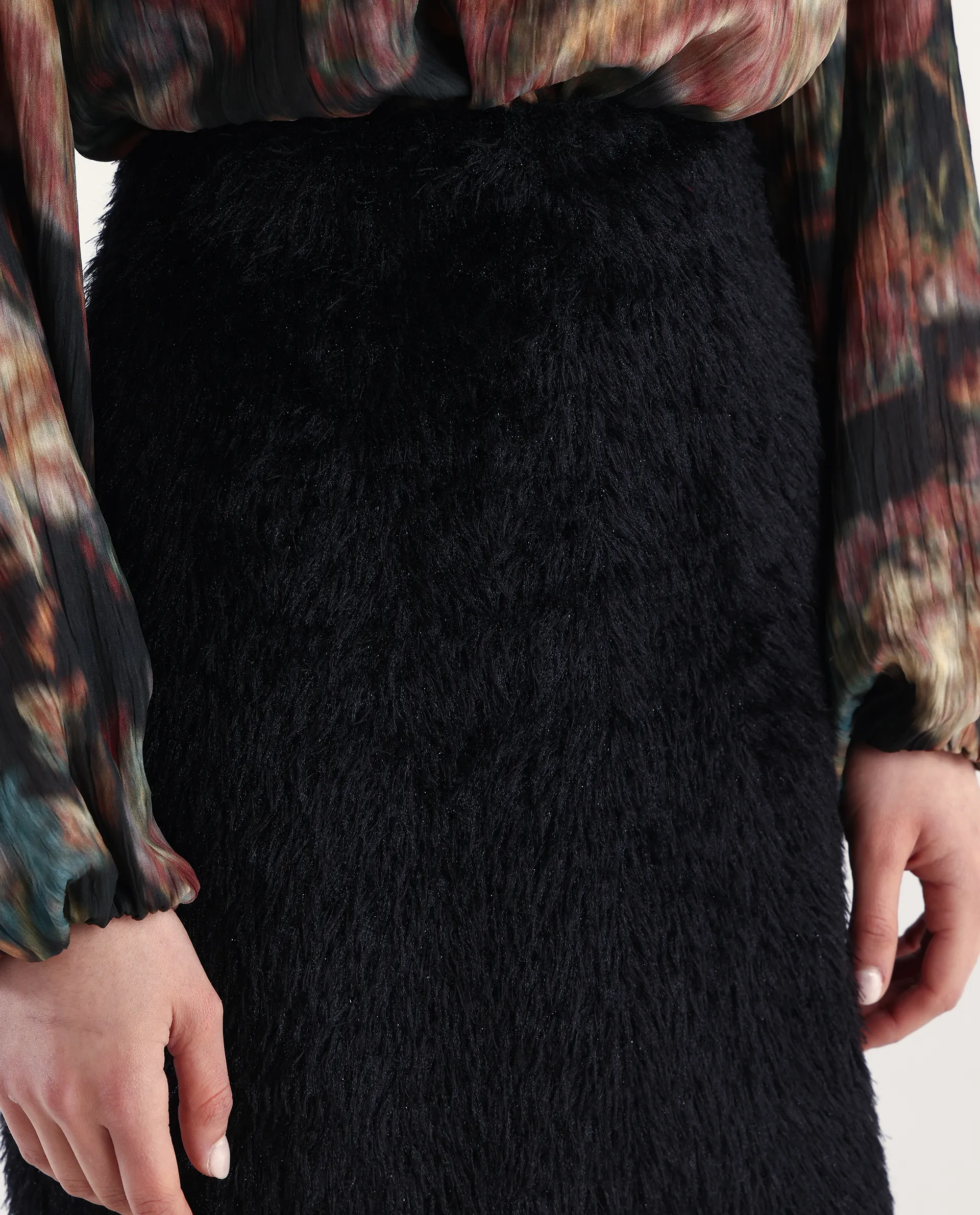 Rareism Women's Pilxar B Black Acrylic Dyed Mini Fitted Skirt - Image 4
