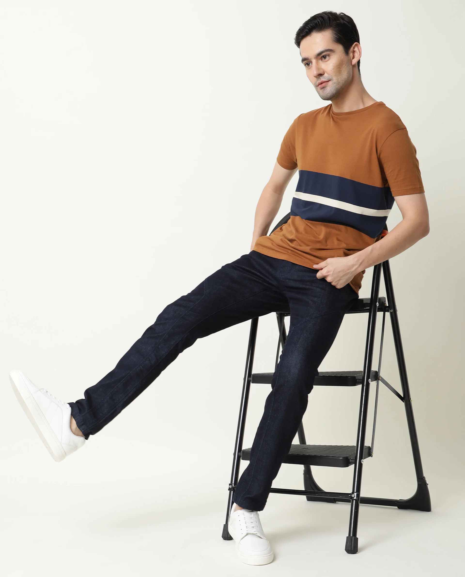 Rare Rabbit Men's Pire Brown Cotton Color Block Slim Fit Half Sleeve Crew Neck T-Shirt - Image 9