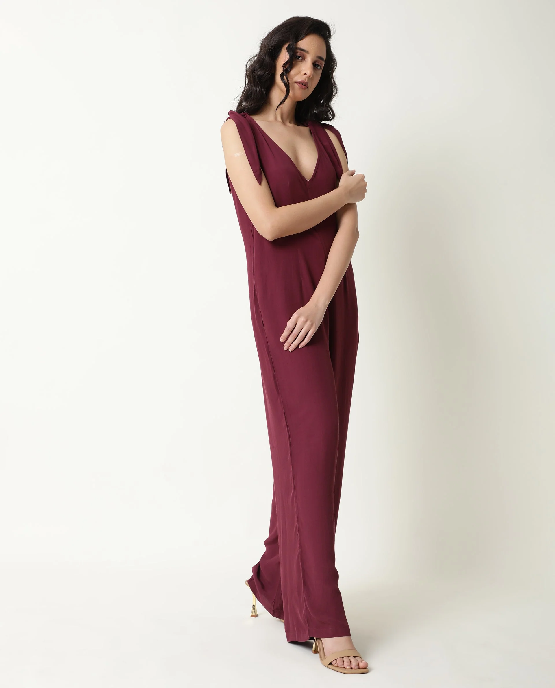 Rareism Women's Pivot Maroon Viscose V-Neck Plain Sleeveless Knee Length Tailored Jumpsuit - Image 7