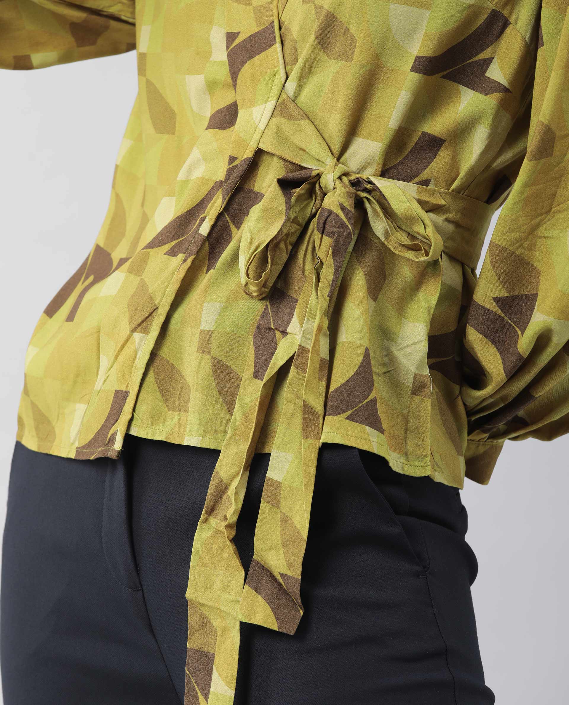 Rareism Women Pixie Green Top Full Sleeves Printed - Image 2
