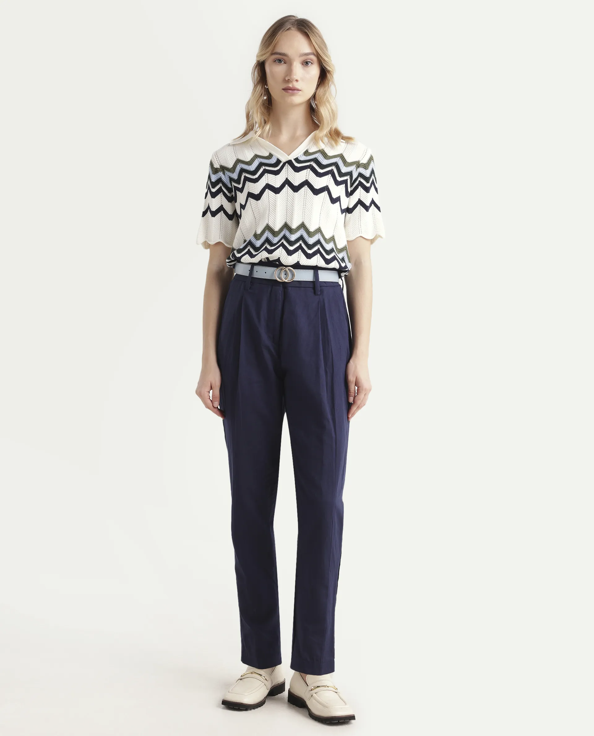 Rareism Women's Plio Dark Navy Cotton Blend Plain Ankle Length Tapered Trouser - Image 2
