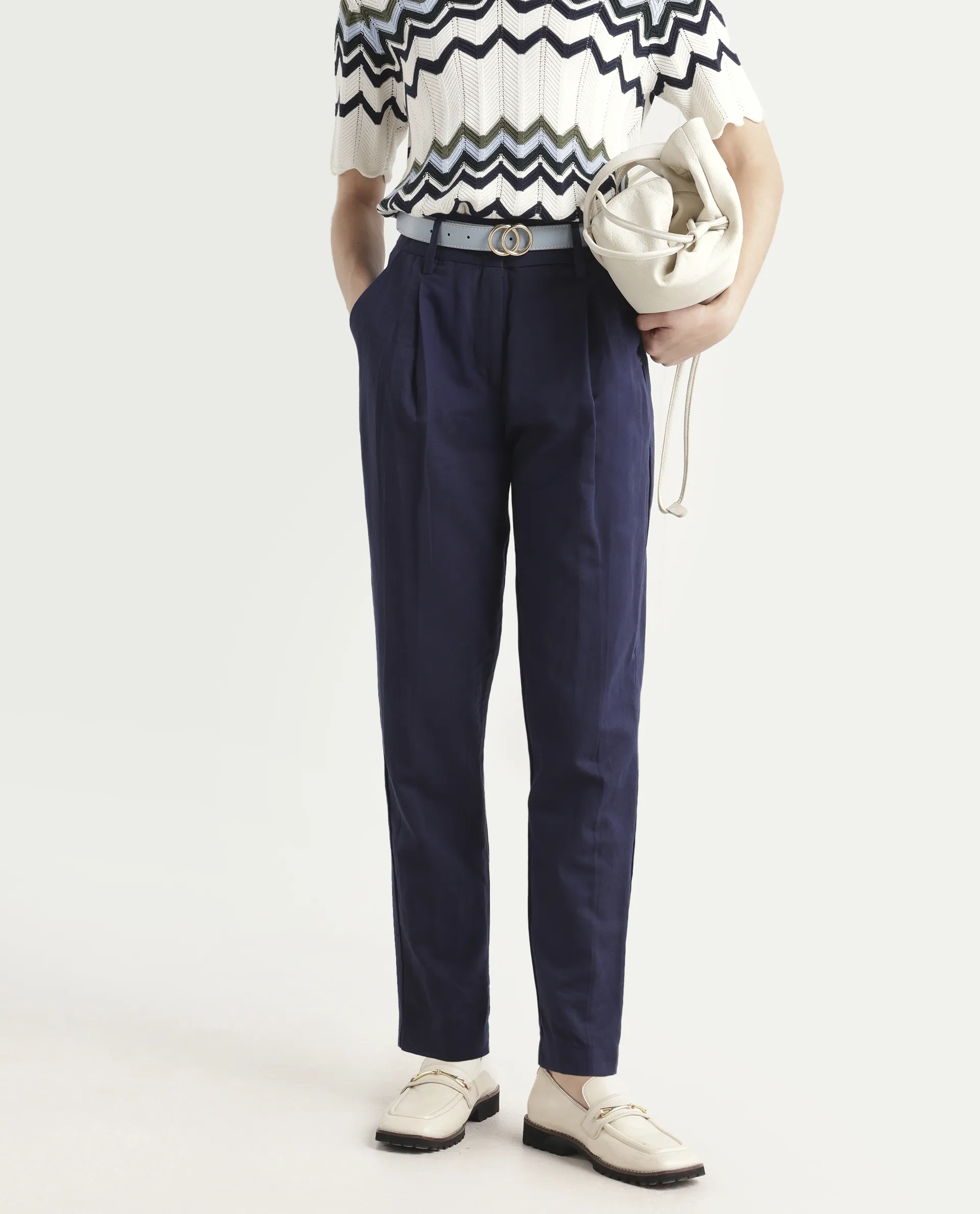 Rareism Women's Plio Dark Navy Cotton Blend Plain Ankle Length Tapered Trouser - Image 3