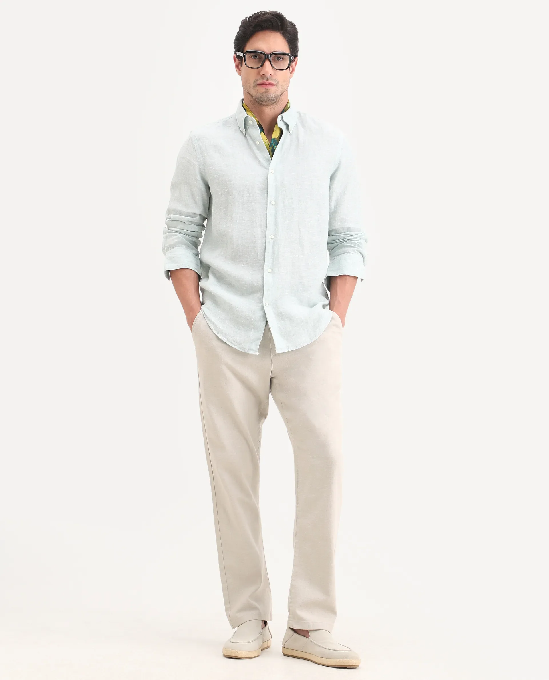 Rare Rabbit Men's Pluk Dusky Green Cotton Blend Fabric Regular Fit Plain Trouser - Image 6